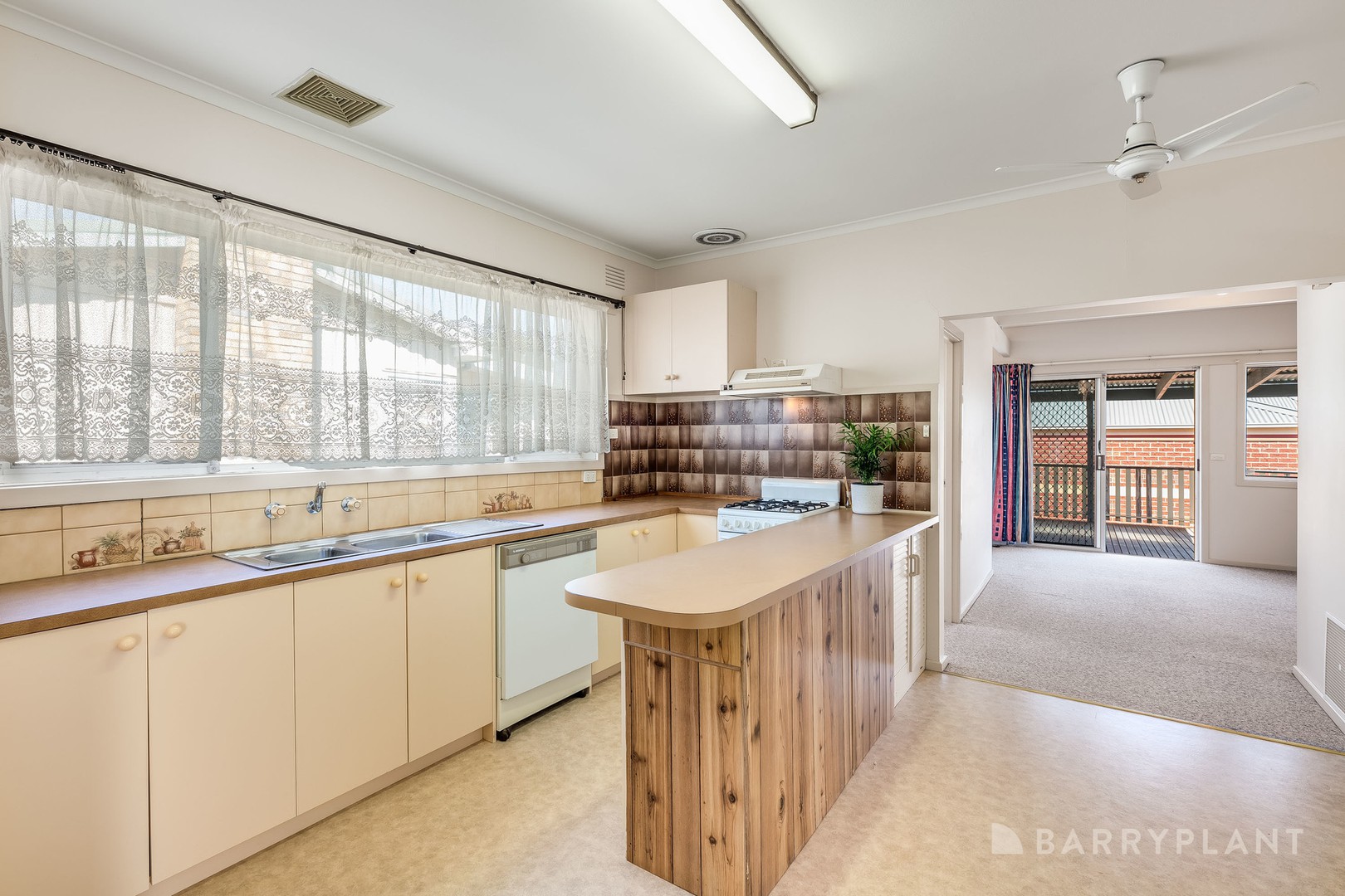 20 Maidstone Street, Ringwood, VIC 3134, Ringwood - Thumbnail 6