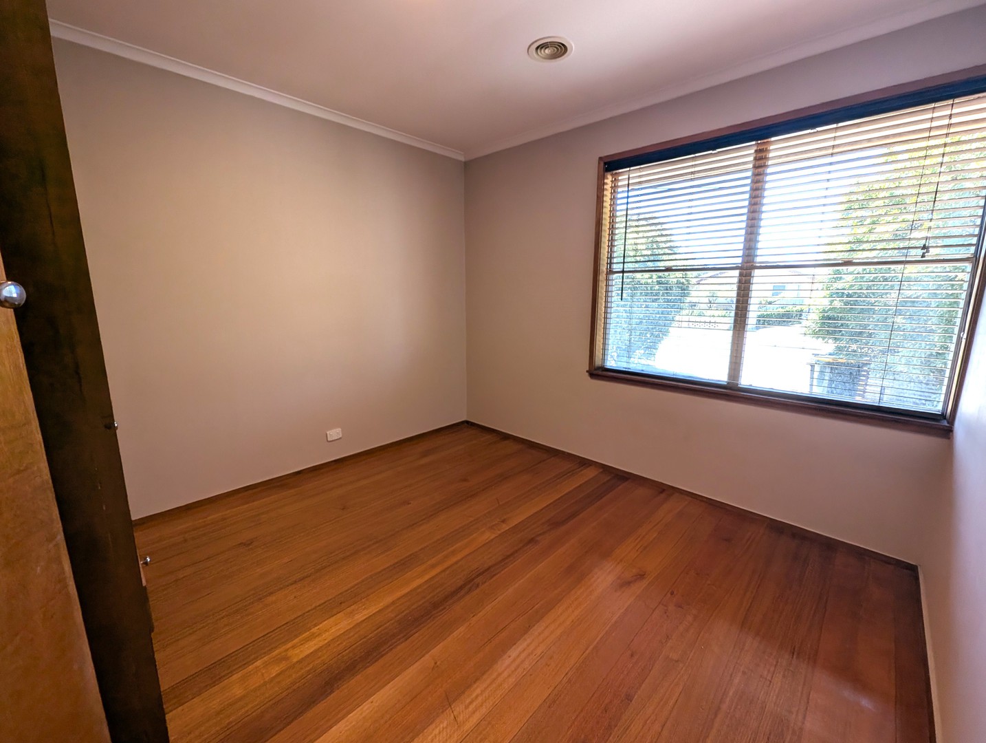 20 Mcallister Street, Breakwater, VIC 3219, Breakwater - Thumbnail 4