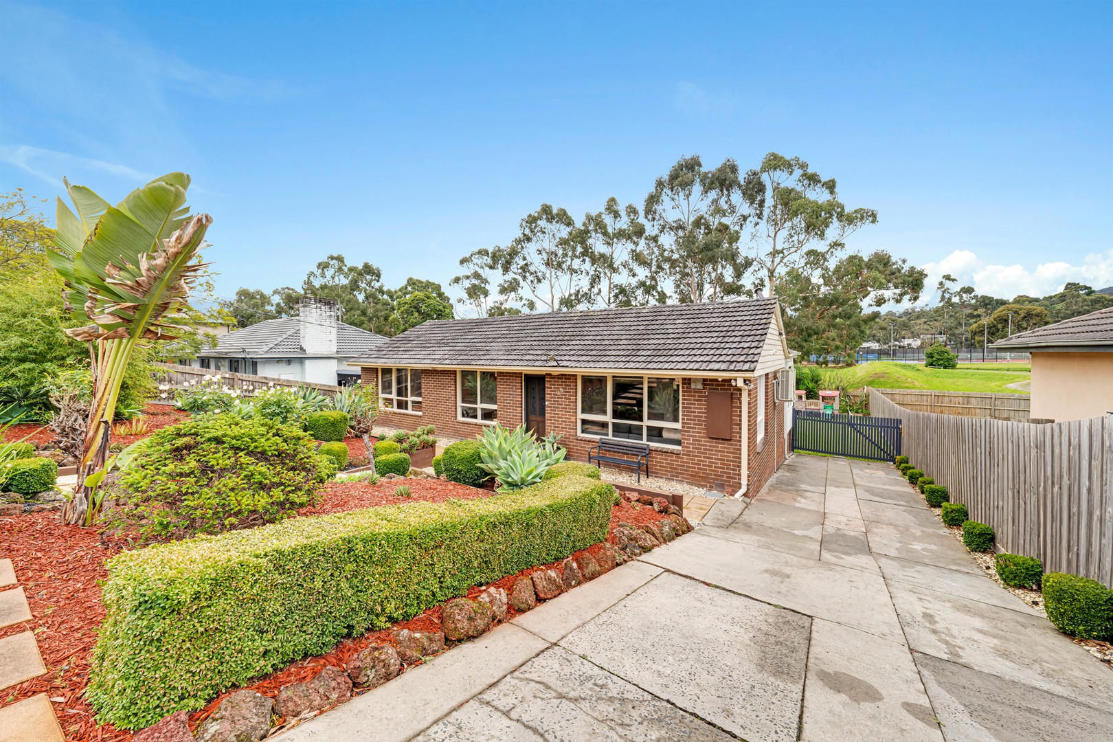 20 Merricks Close, Ferntree Gully, VIC 3156, Ferntree Gully - Thumbnail 2