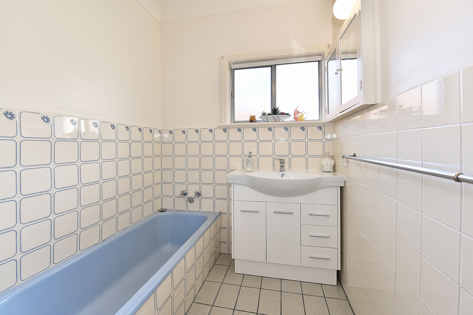 20 Merrilands Road, Reservoir, VIC 3073, Reservoir - Thumbnail 8
