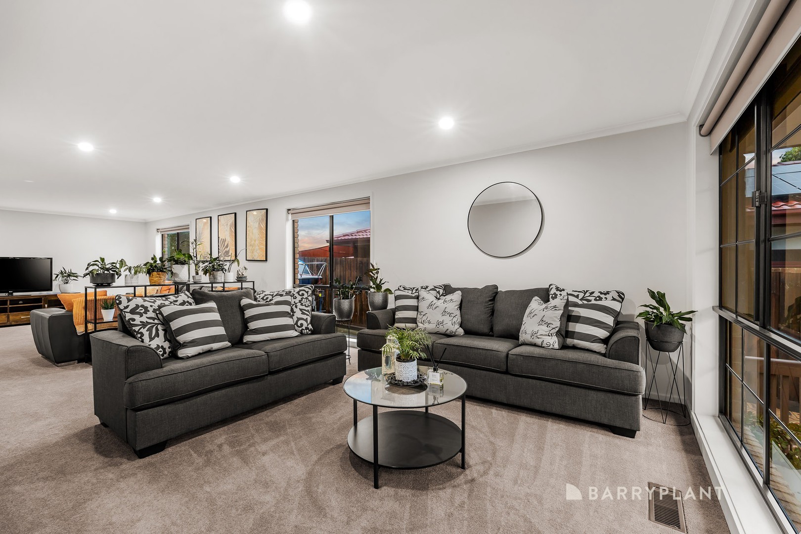 20 Morang Drive, Mill Park, VIC 3082, Mill Park - Thumbnail 2