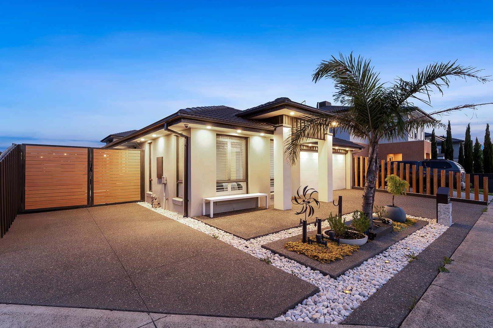 20 Myoora Crescent, Greenvale, VIC 3059 - Thumbnail 2 - 30/10/2025