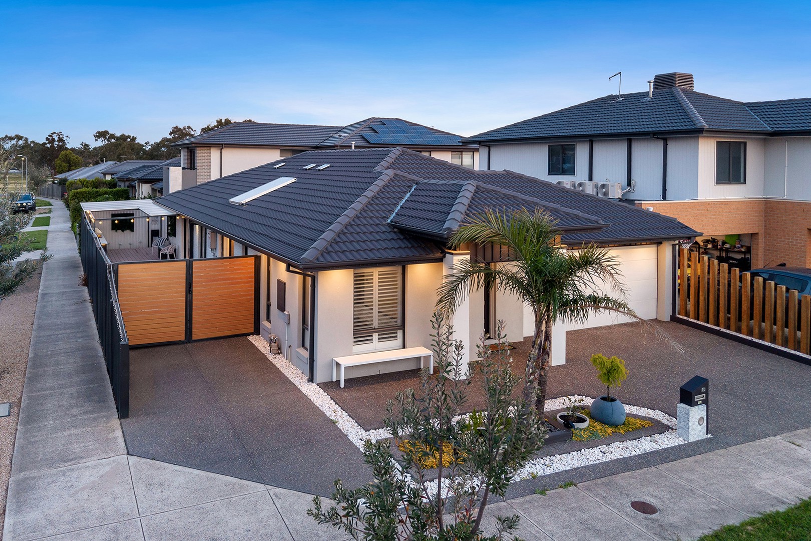 20 Myoora Crescent, Greenvale, VIC 3059, Greenvale - Thumbnail 3