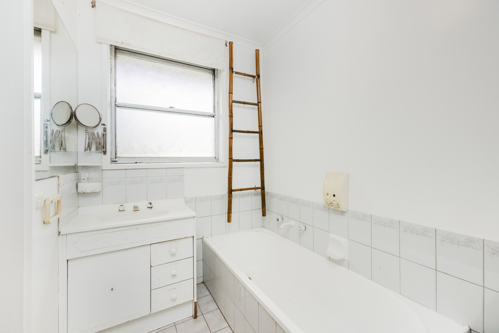 20 Norfolk Crescent, Corio, VIC 3214, Corio - Thumbnail 4