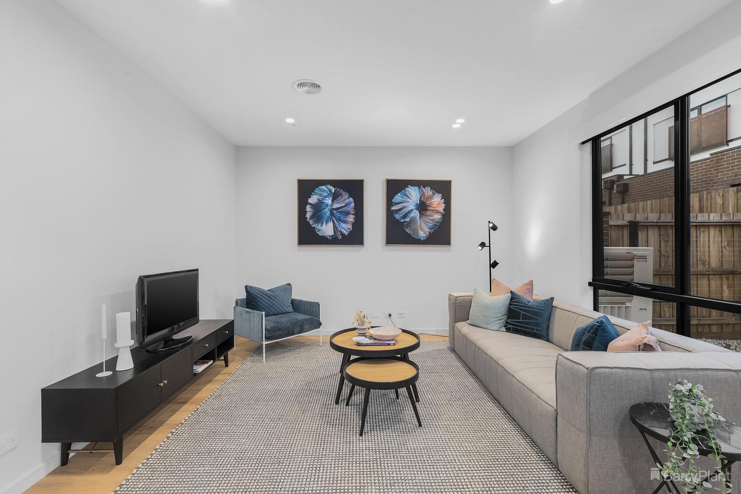 20 Northcote Circuit, Burwood East, VIC 3151 - Thumbnail 2 - 19/10/2022