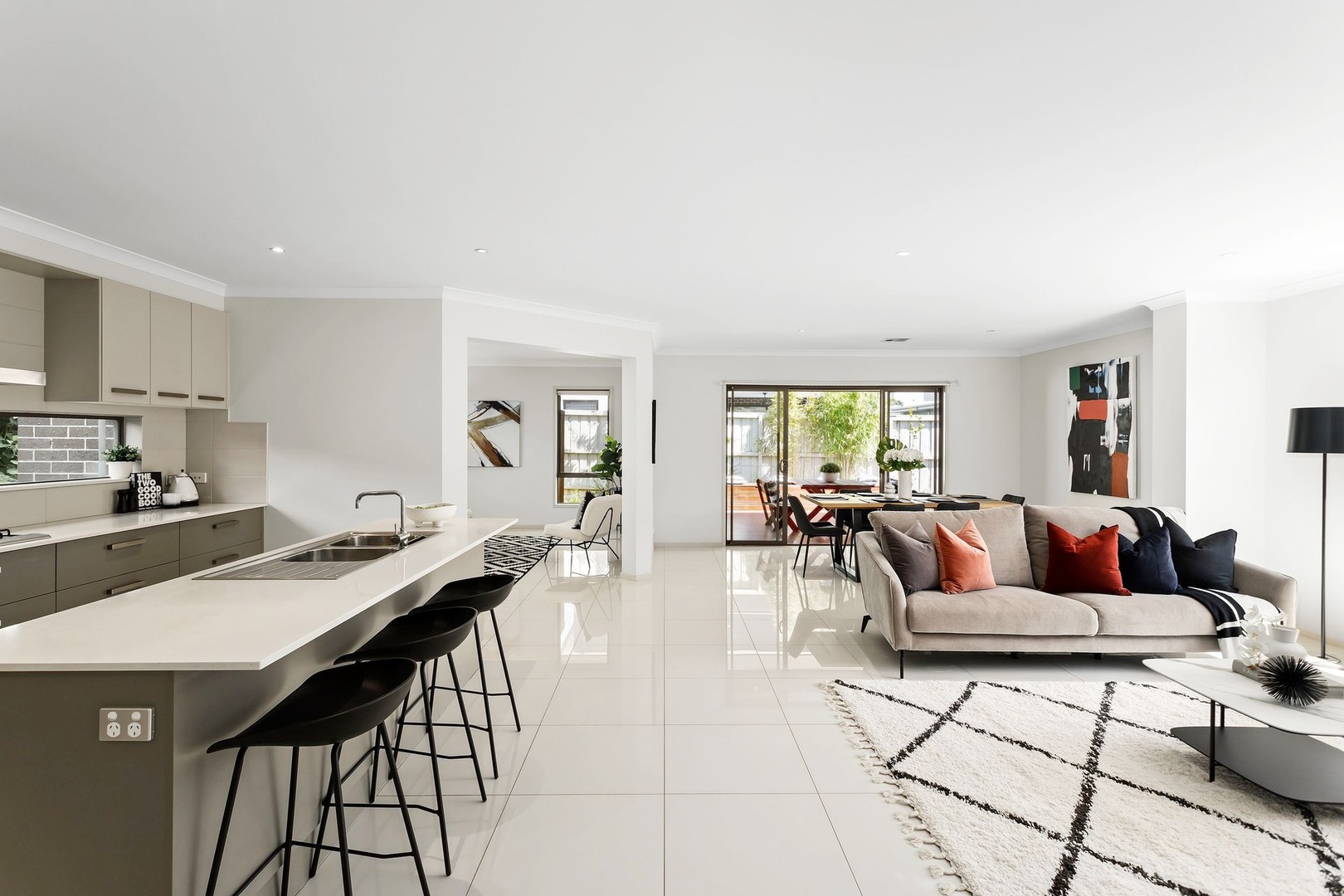 20 Olivine Road, Keilor East, VIC 3033, Keilor East - Thumbnail 2