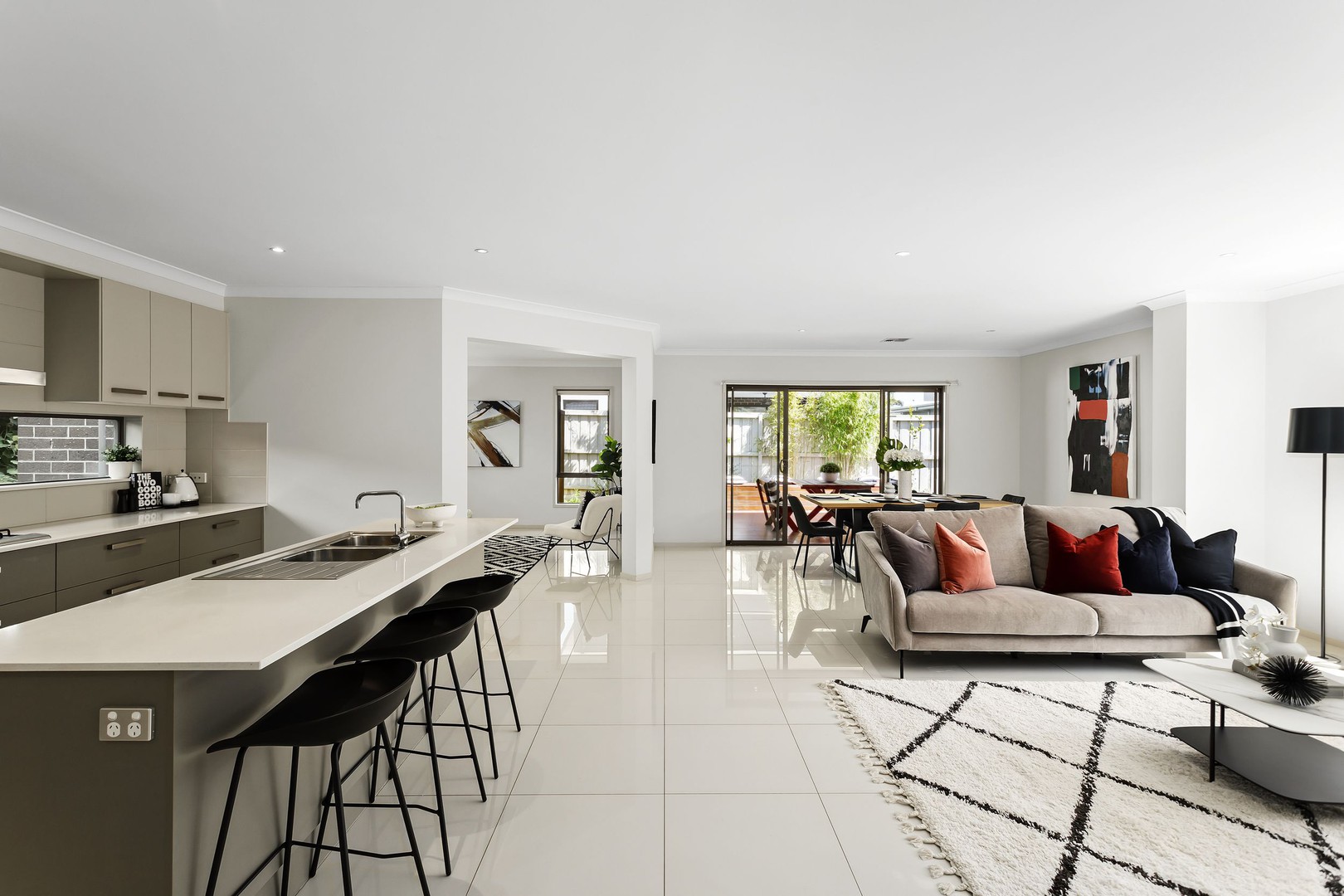 20 Olivine Road, Keilor East, VIC 3033, Keilor East - Thumbnail 2