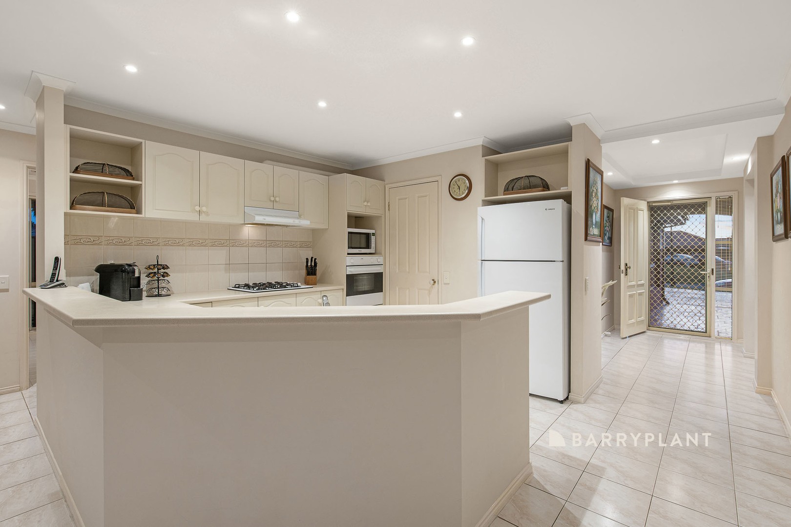 20 Ormiston Place, Narre Warren South, VIC 3805, Narre Warren South - Thumbnail 2