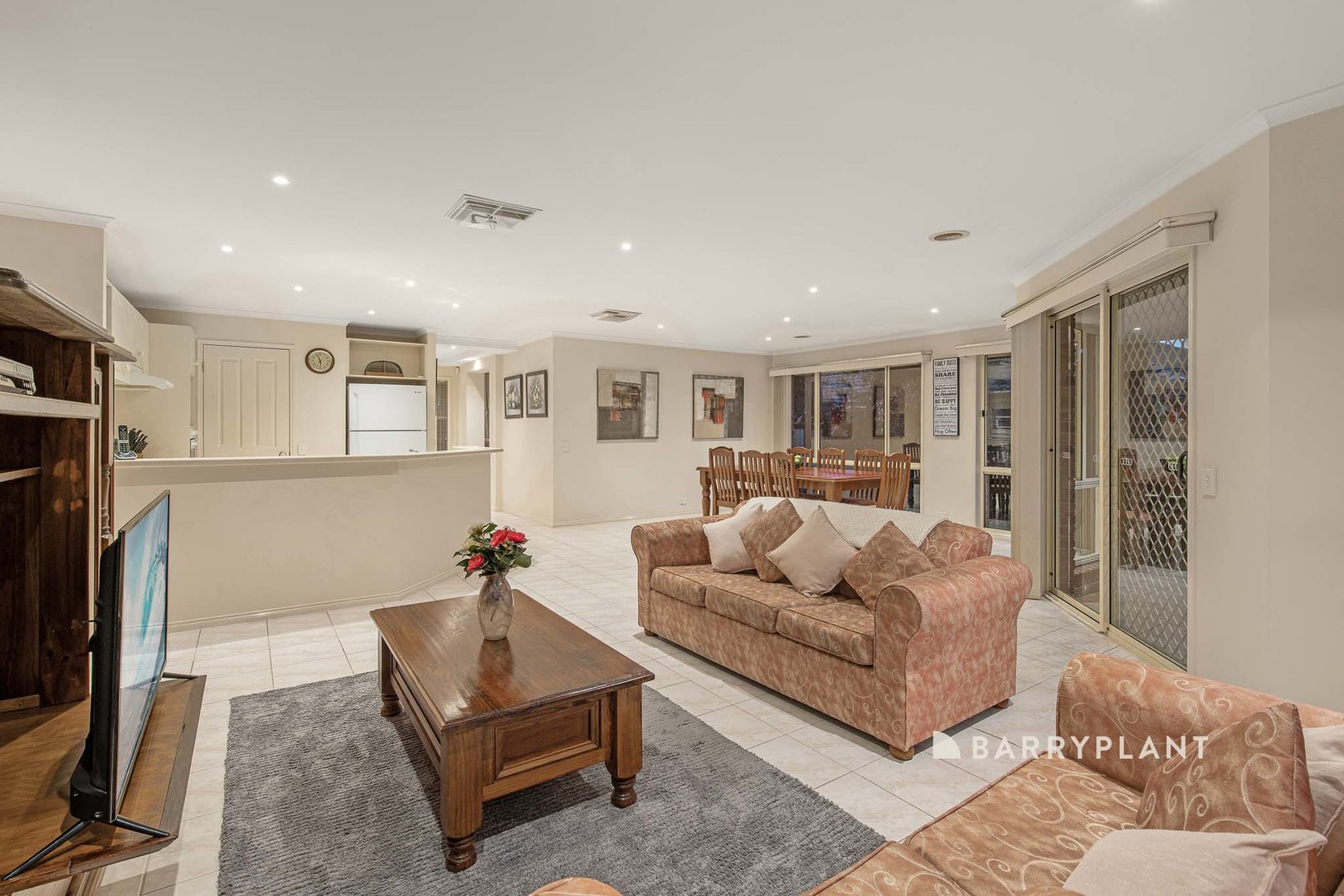 20 Ormiston Place, Narre Warren South, VIC 3805, Narre Warren South - Thumbnail 6