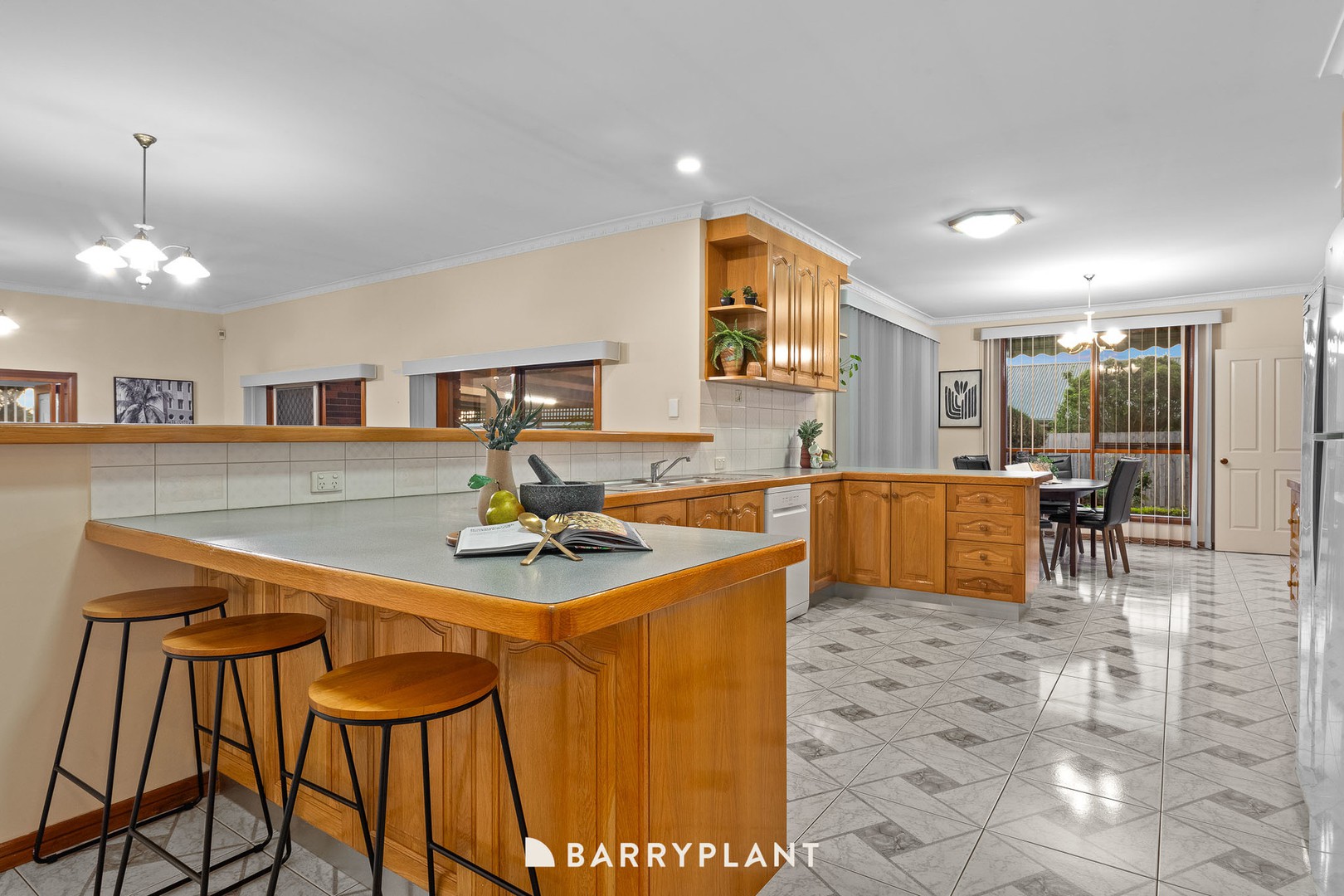 20 Palmerston Road, Lysterfield, VIC 3156, Lysterfield - Thumbnail 3