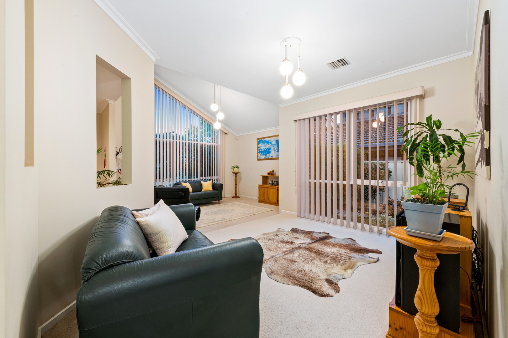 20 Panamuna Avenue, Taylors Lakes, VIC 3038, Taylors Lakes - Thumbnail 3