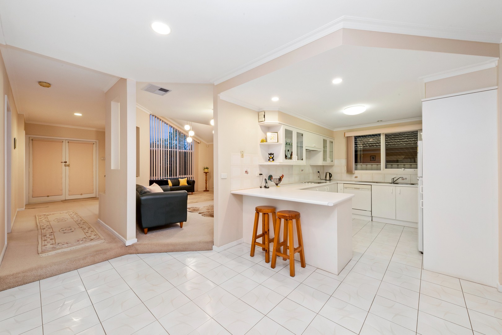 20 Panamuna Avenue, Taylors Lakes, VIC 3038, Taylors Lakes - Thumbnail 4
