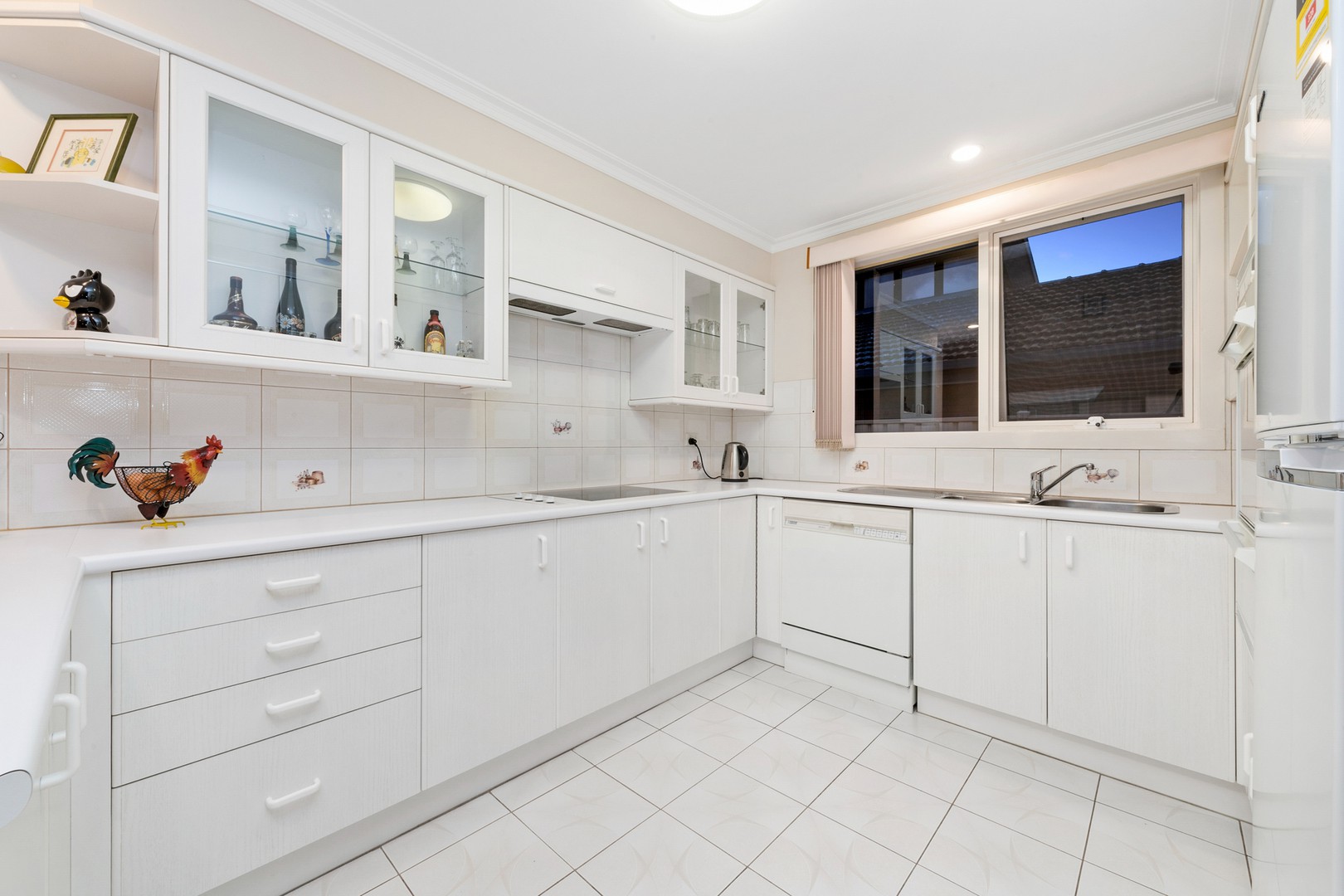 20 Panamuna Avenue, Taylors Lakes, VIC 3038, Taylors Lakes - Thumbnail 6