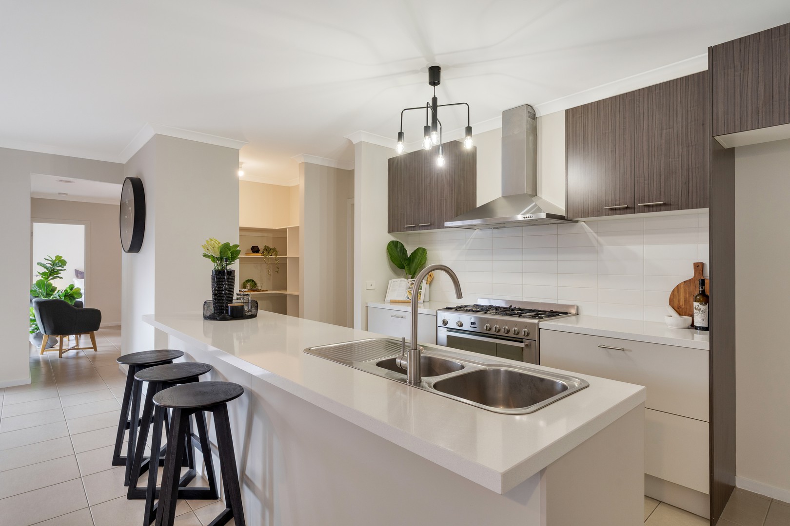 20 Parkhaven Street, Craigieburn, VIC 3064, Craigieburn - Thumbnail 4