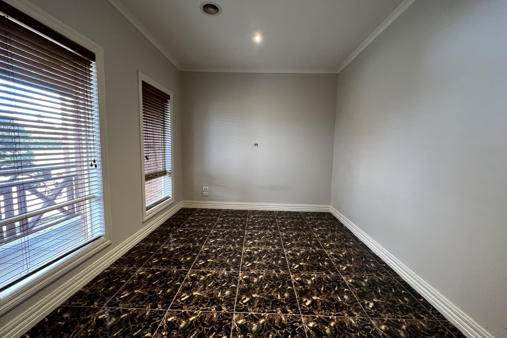 20 Queensberry Court, Hillside, VIC 3037, Hillside - Thumbnail 2