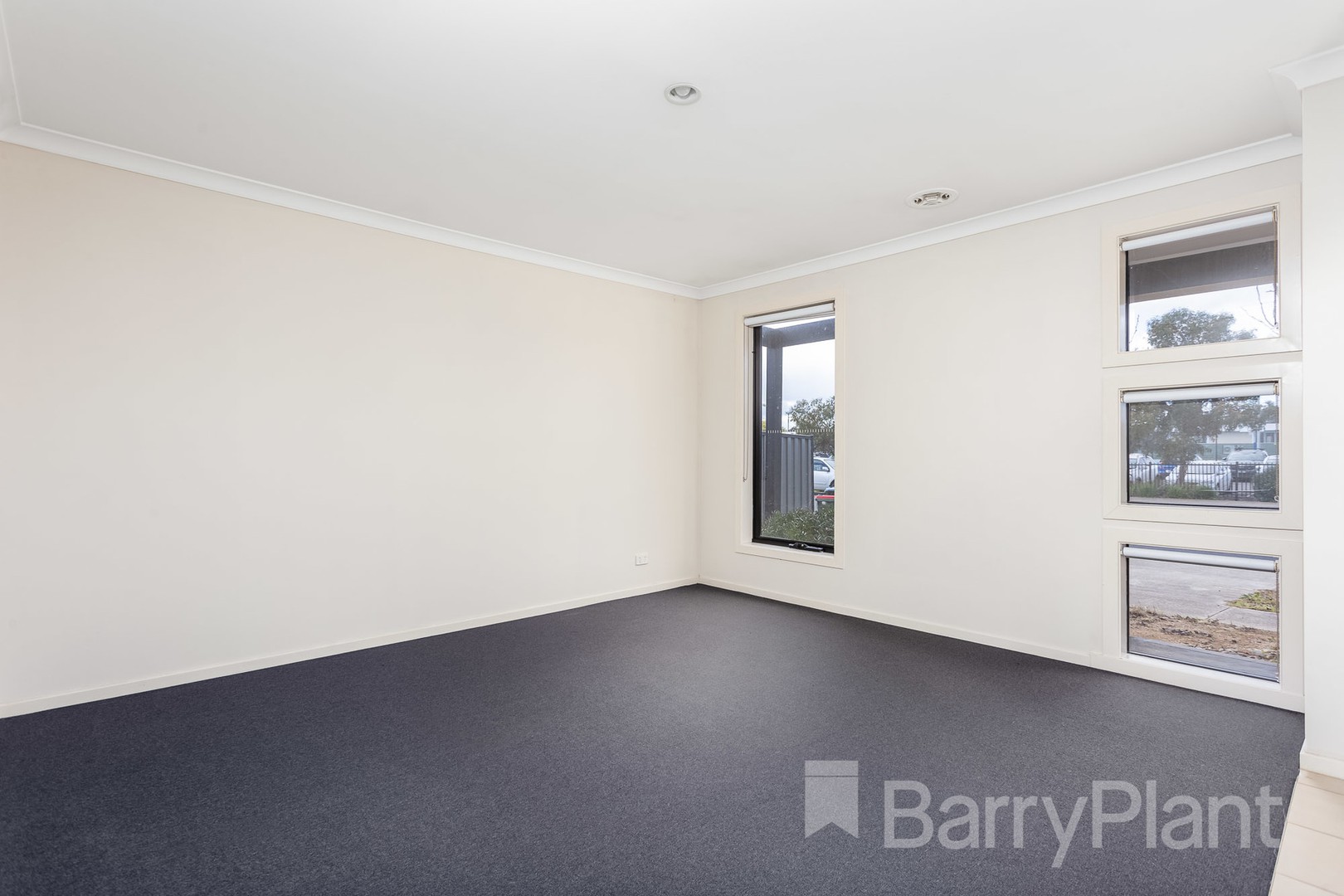 20 Regal Road, Point Cook, VIC 3030, Point Cook - Thumbnail 2