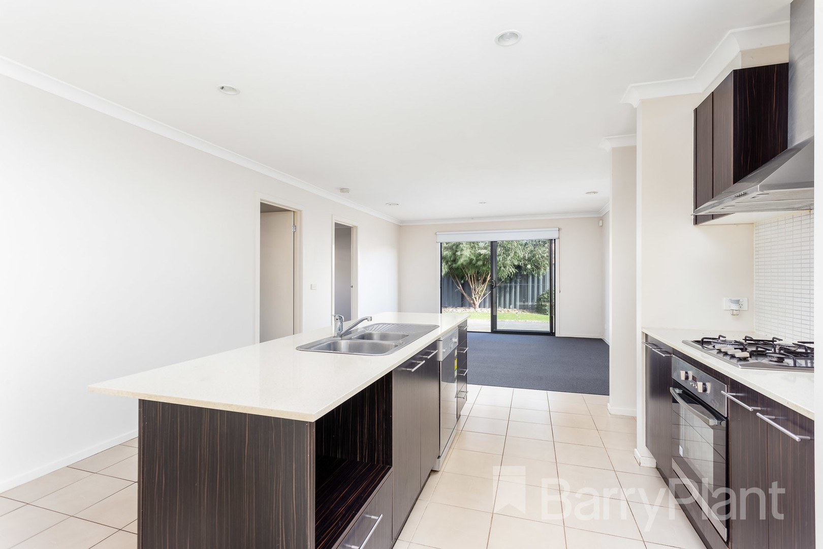 20 Regal Road, Point Cook, VIC 3030, Point Cook - Thumbnail 4