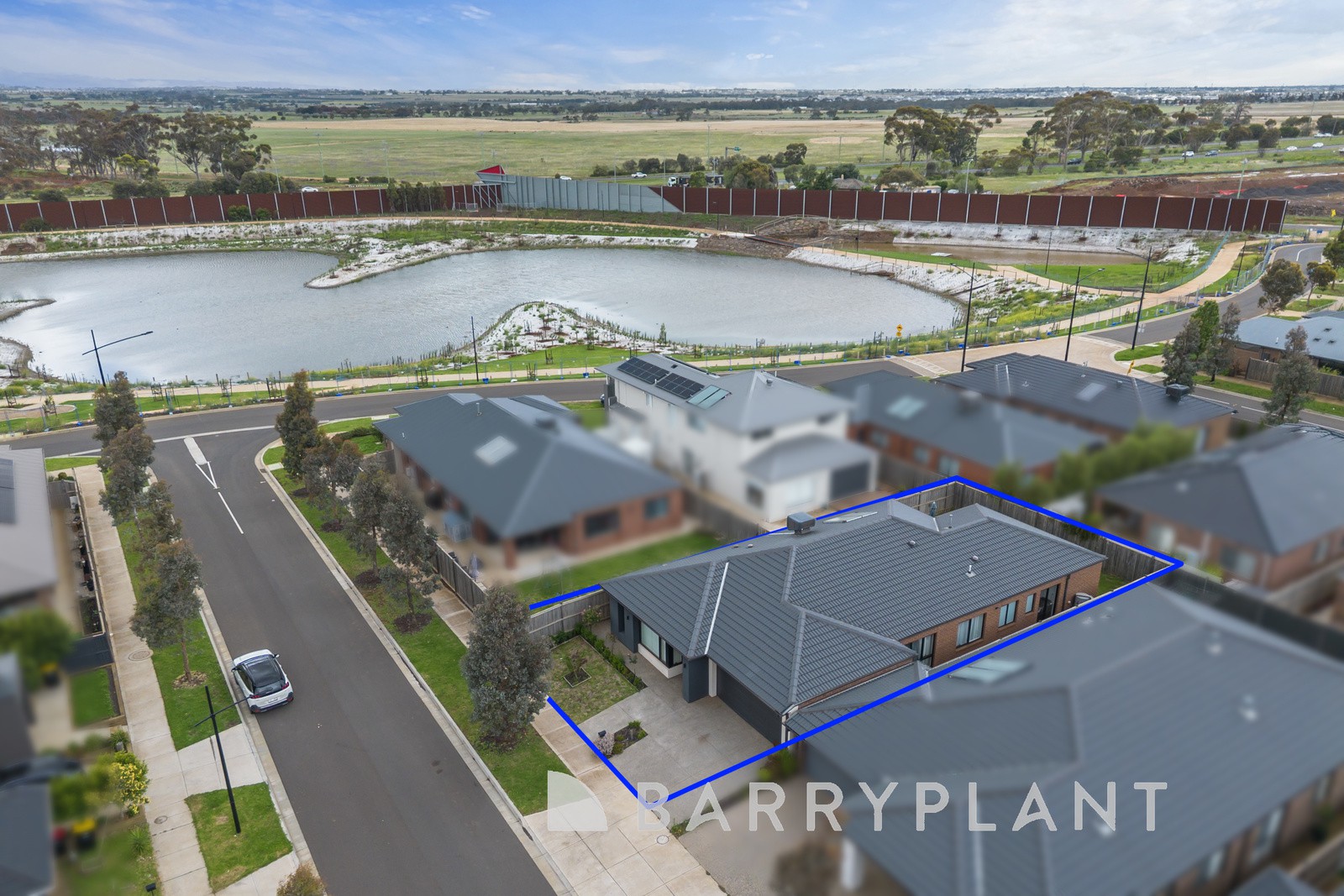 20 Rex Drive, Thornhill Park, VIC 3335 - Thumbnail 2 - 02/12/2025