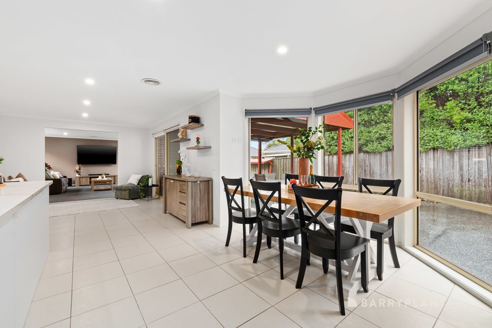20 Sandpiper Way, South Morang, VIC 3752, South Morang - Thumbnail 4