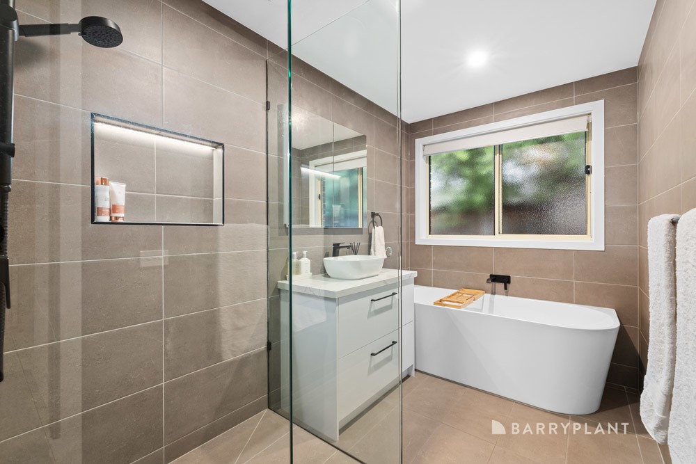 20 Sandpiper Way, South Morang, VIC 3752, South Morang - Thumbnail 7