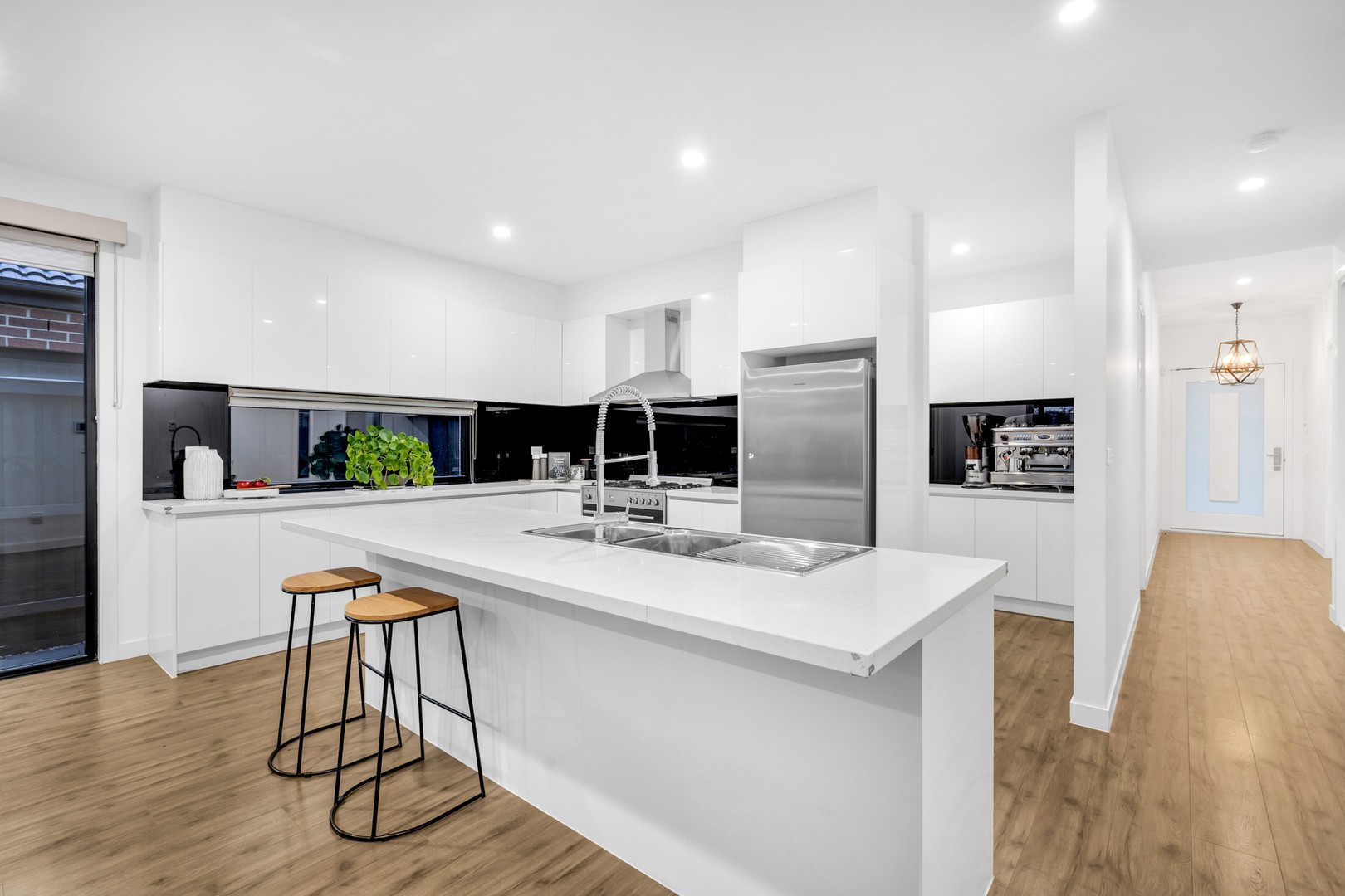 20 Scandia Drive, Mickleham, VIC 3064 - Thumbnail 1 - 26/05/2022