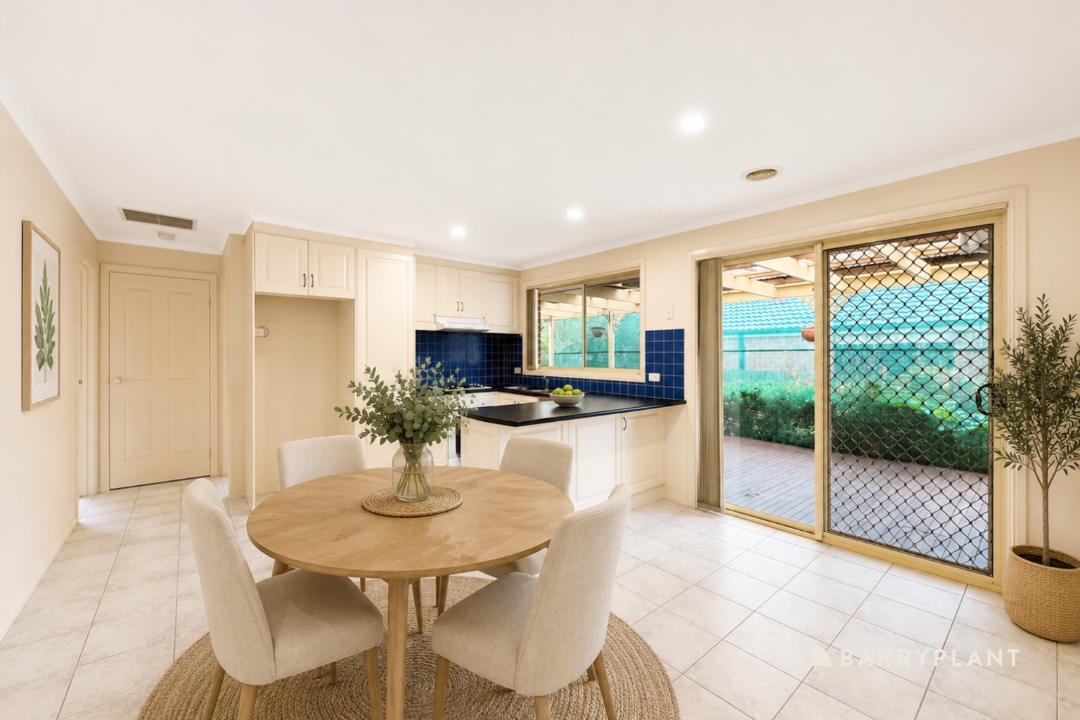 20 Shetland Court, Pakenham, VIC 3810, Pakenham - Thumbnail 3