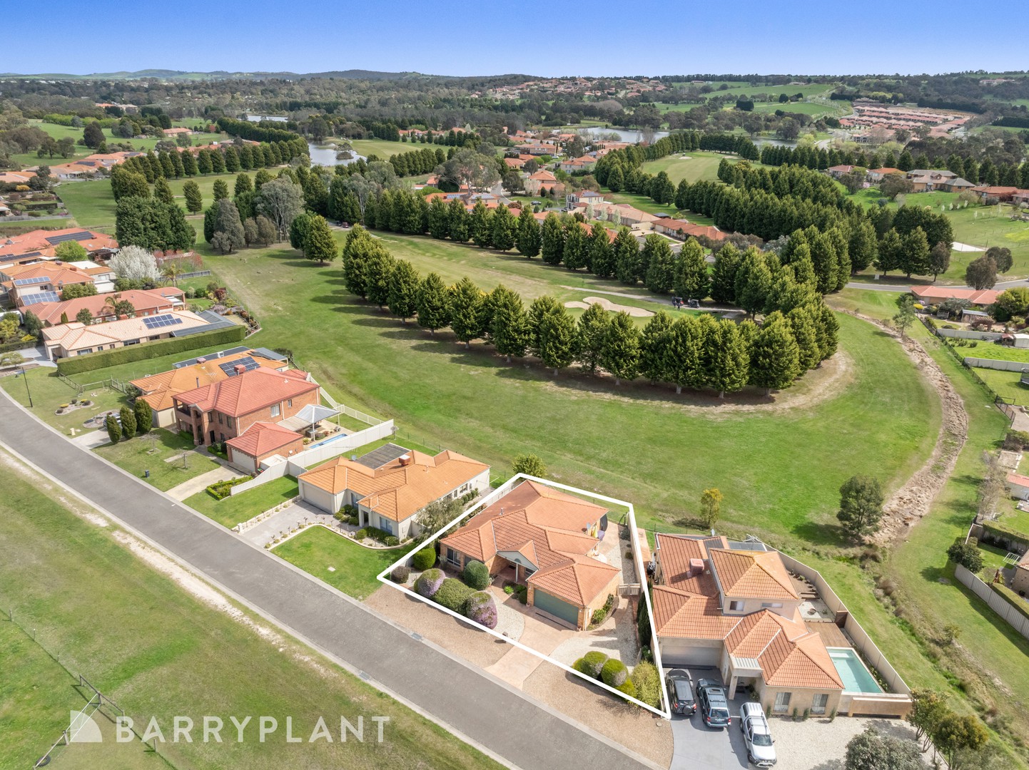 20 St Andrews Close, Hidden Valley, VIC 3756 - Thumbnail 2 - 29/09/2025