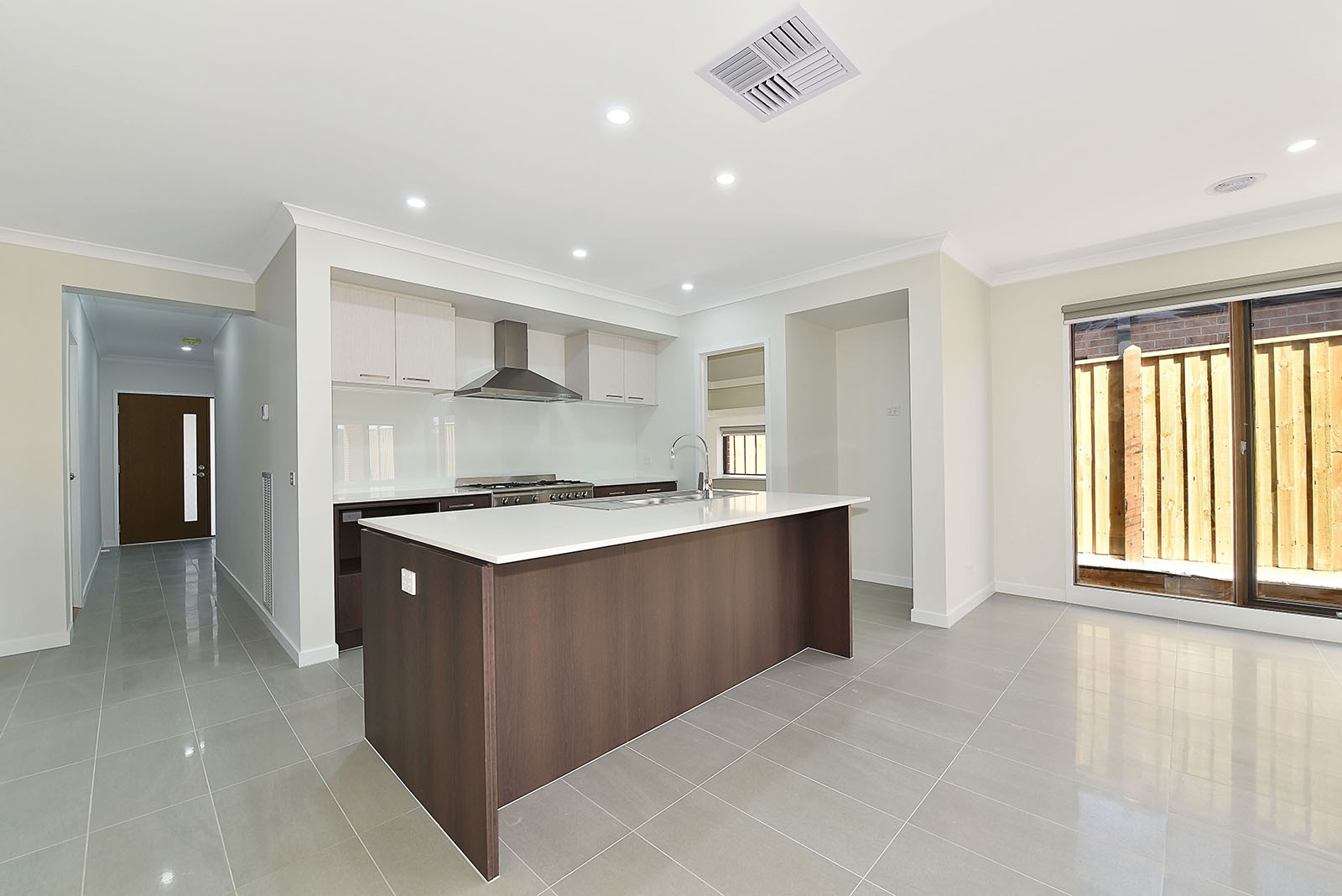 20 Straun Rd, Mickleham, VIC 3064, Mickleham - Thumbnail 3