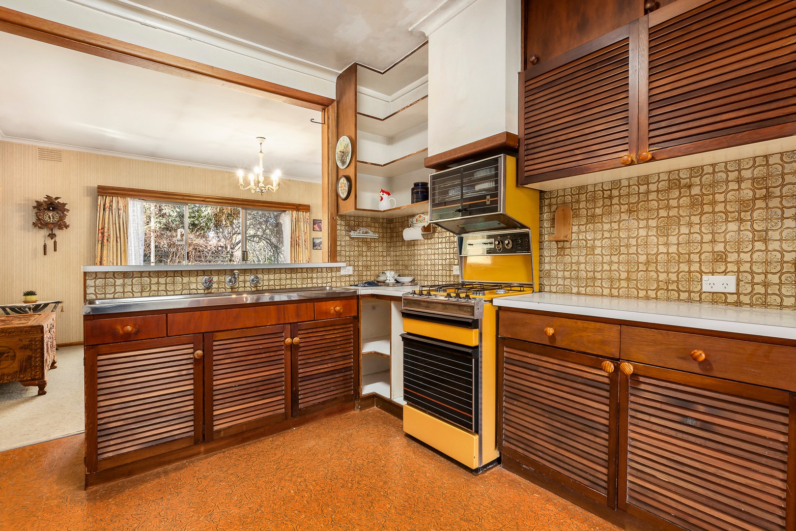 20 Sutherland Street, Hadfield, VIC 3046, Hadfield - Thumbnail 4