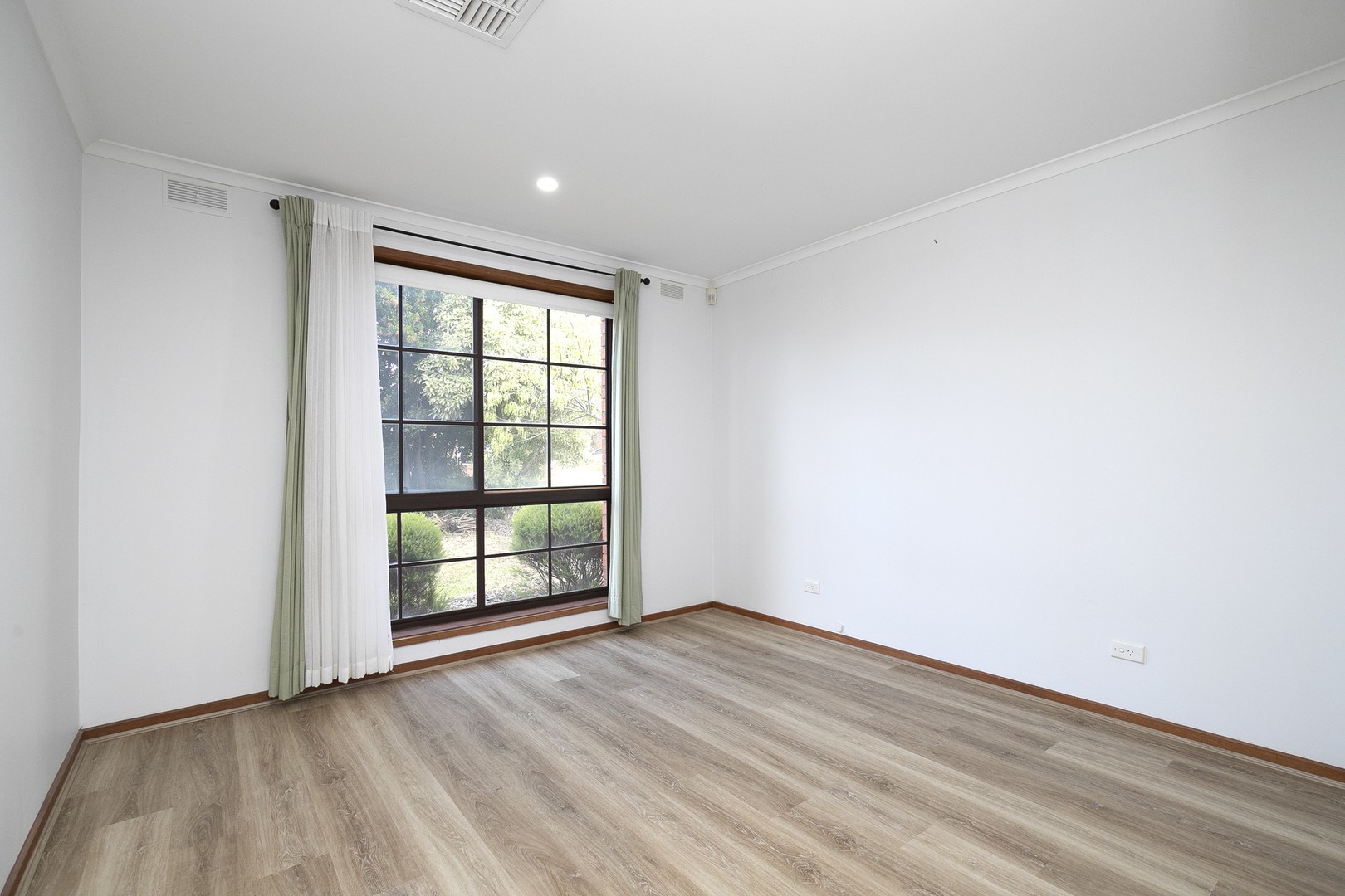 20 Tintaldra Drive, Taylors Lakes, VIC 3038, Taylors Lakes - Thumbnail 6
