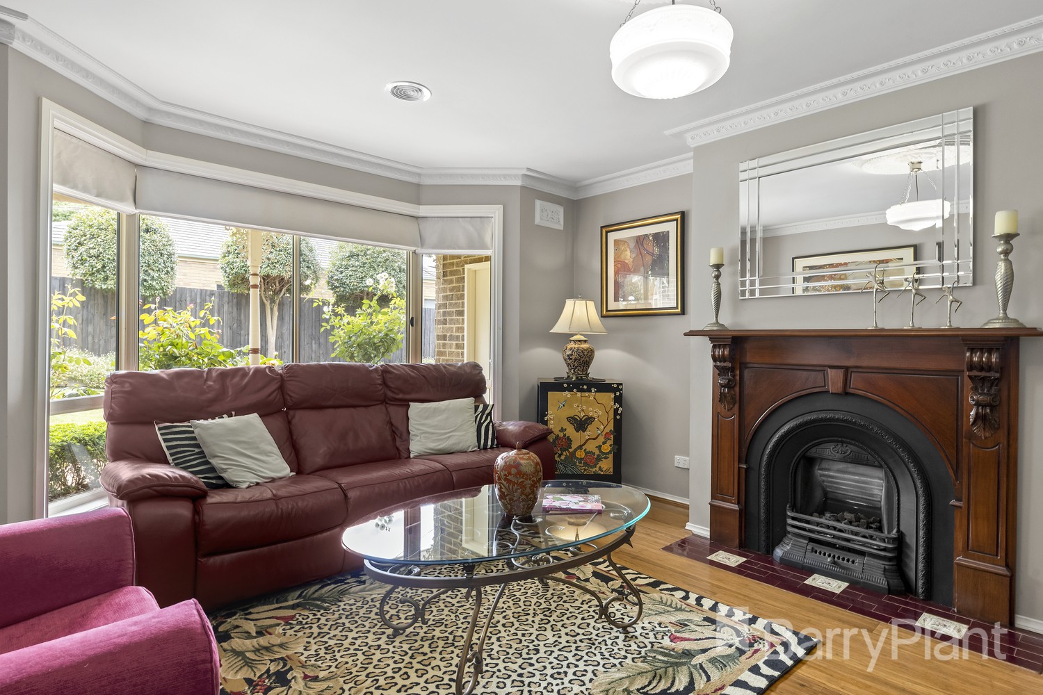 20 Viewgrand Way, Greensborough, VIC 3088 - Thumbnail 2 - 22/12/2021