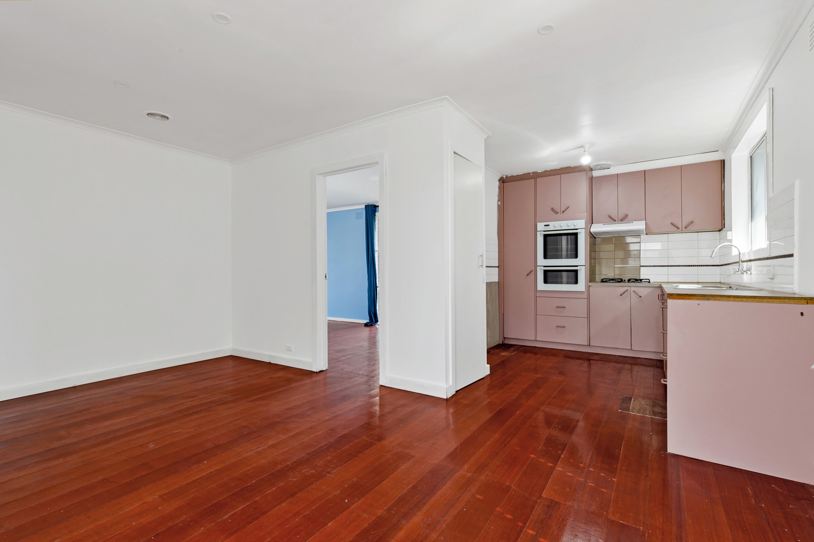 20 Walnut Crescent, Noble Park, VIC 3174, Noble Park - Thumbnail 3