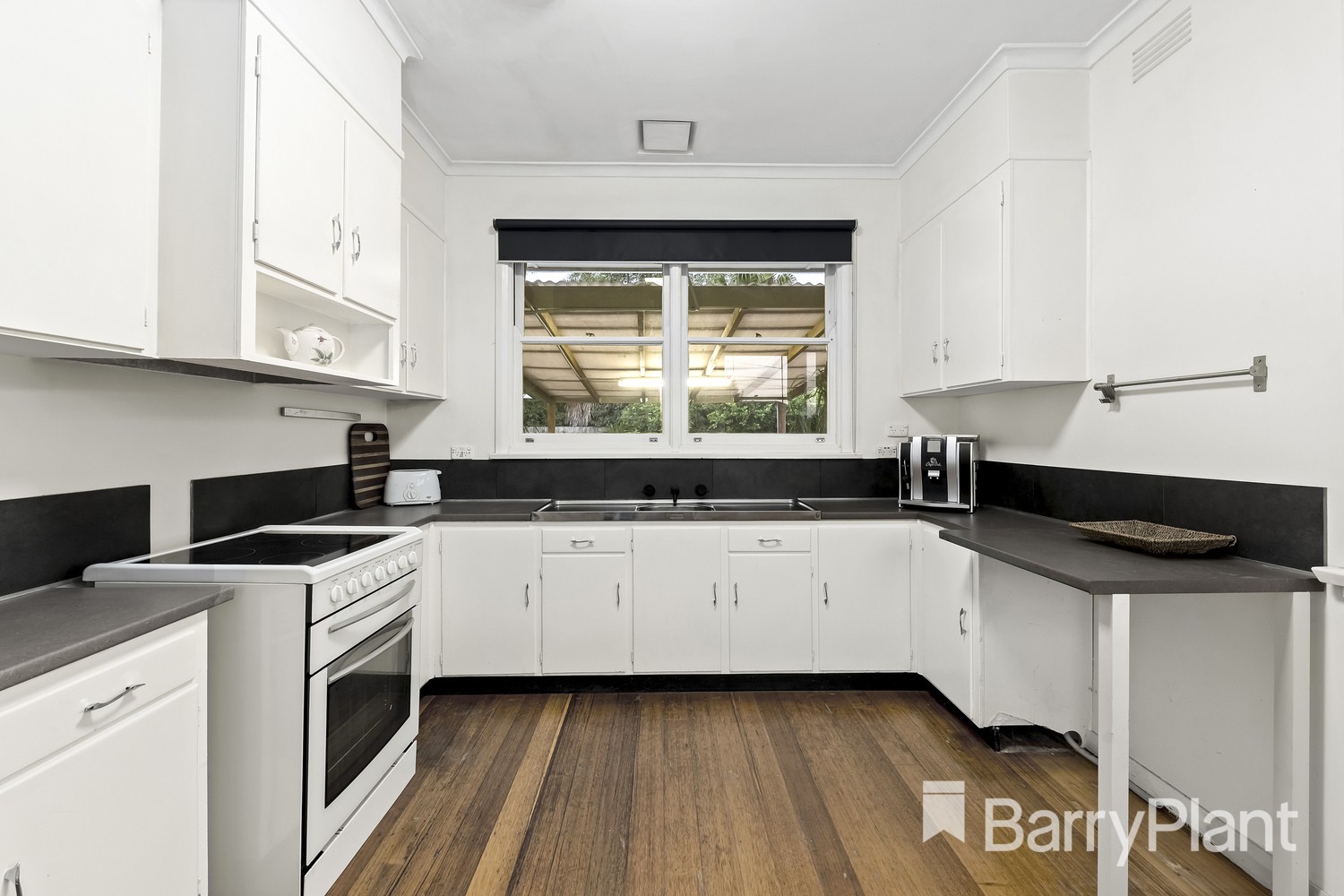 20 Yerrawa Drive, Watsonia, VIC 3087, Watsonia - Thumbnail 2