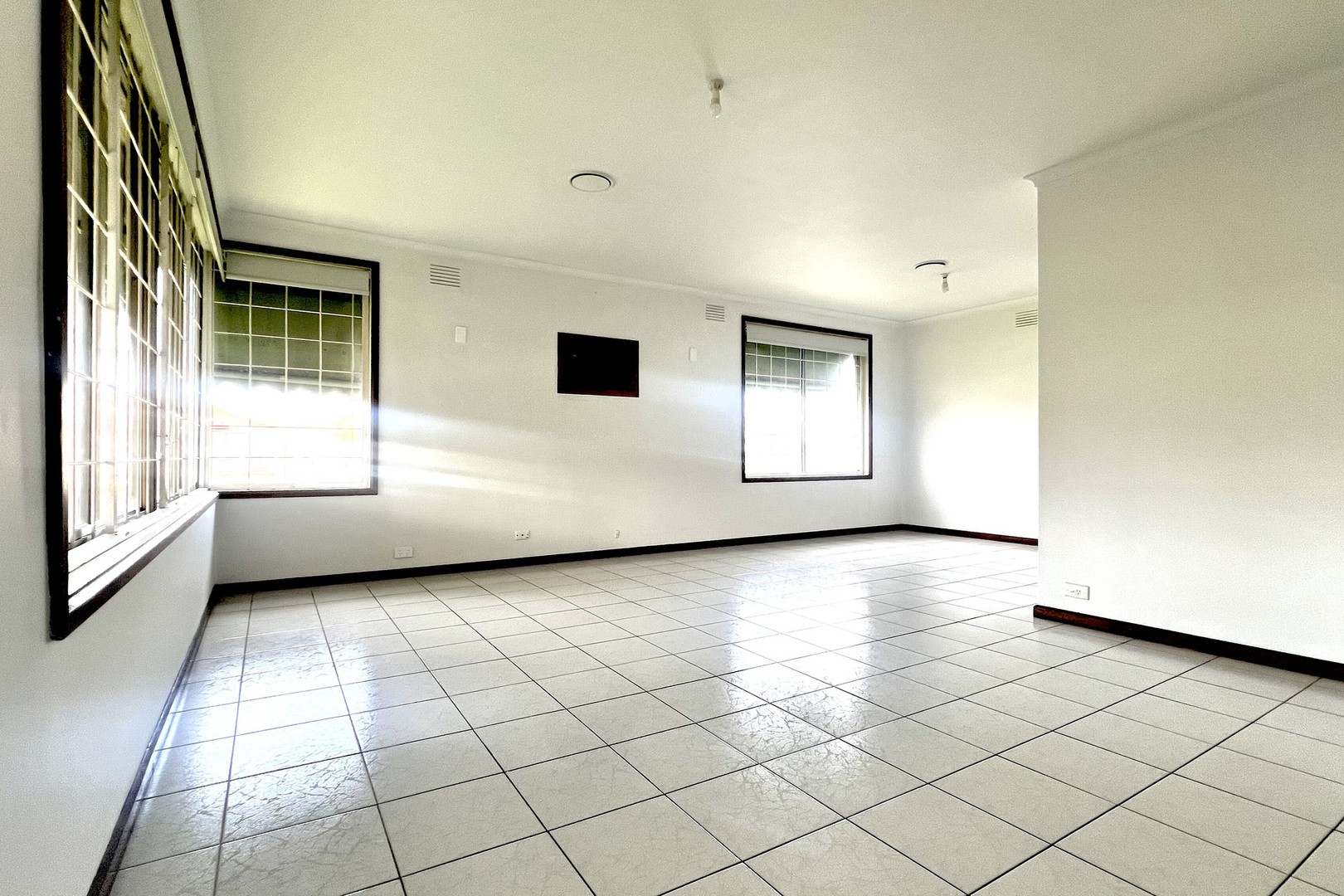 200 Furlong Road, St Albans, VIC 3021, St Albans - Thumbnail 4