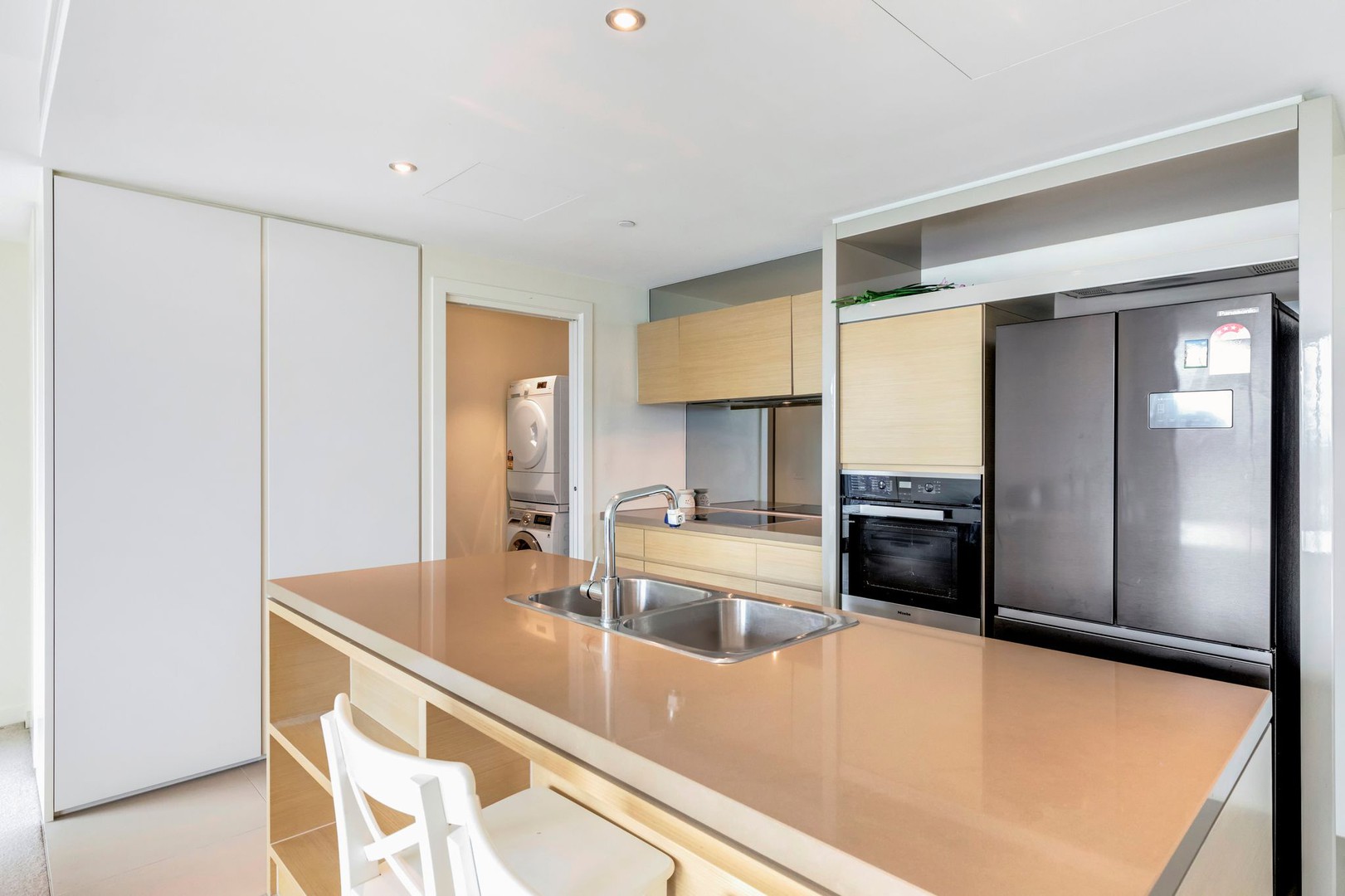 2003/9 Waterside Place, Docklands, VIC 3008, Docklands - Thumbnail 2