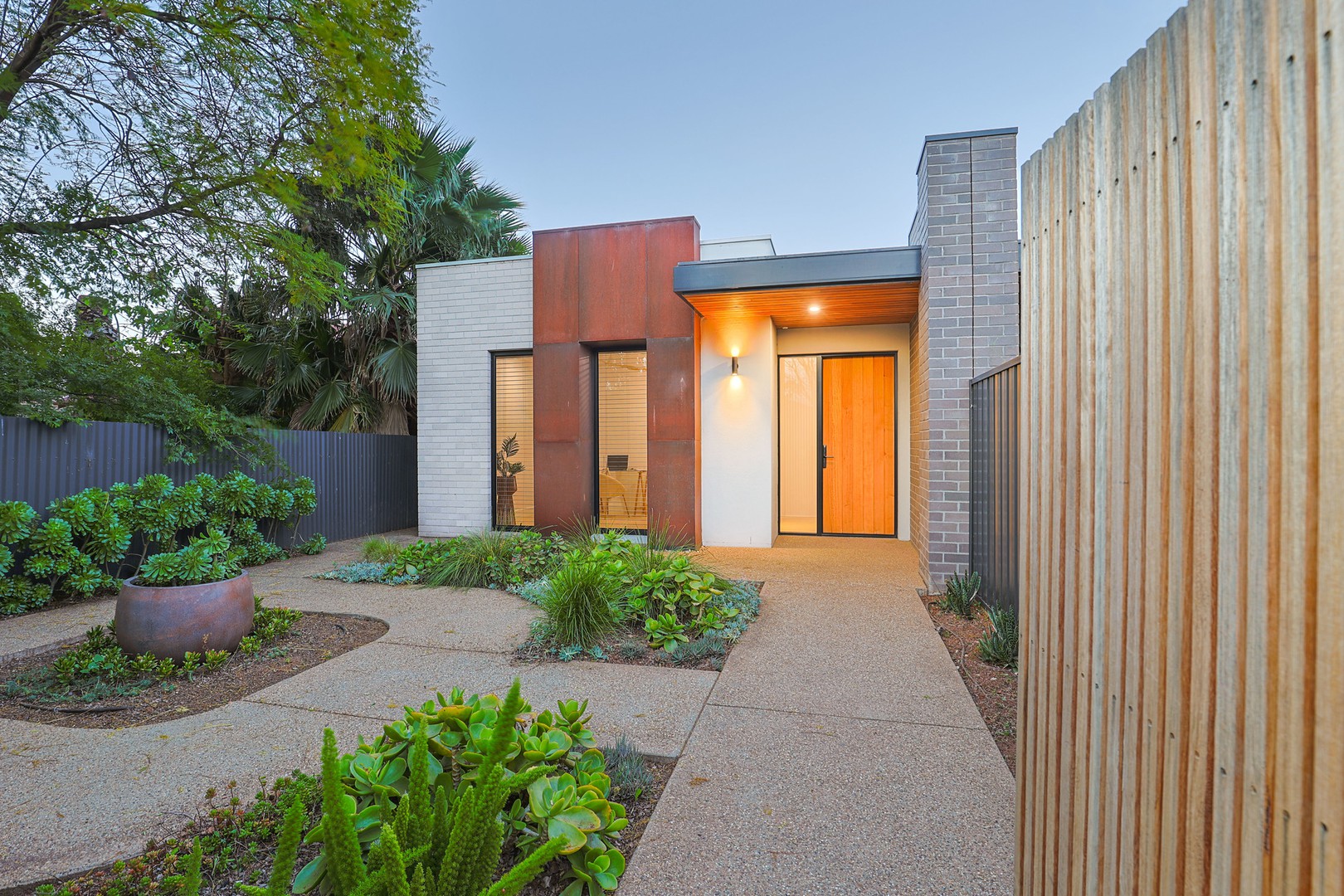 200B Tenth Street, Mildura, VIC 3500 - Thumbnail 2 - 08/10/2025