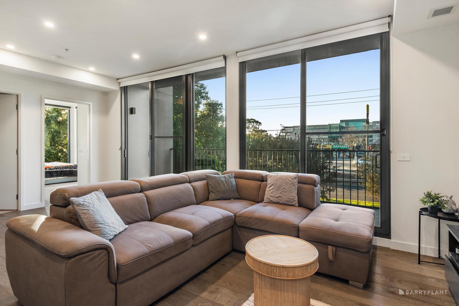 201/1 Charlnet Drive, Vermont South, VIC 3133, Vermont South - Thumbnail 2