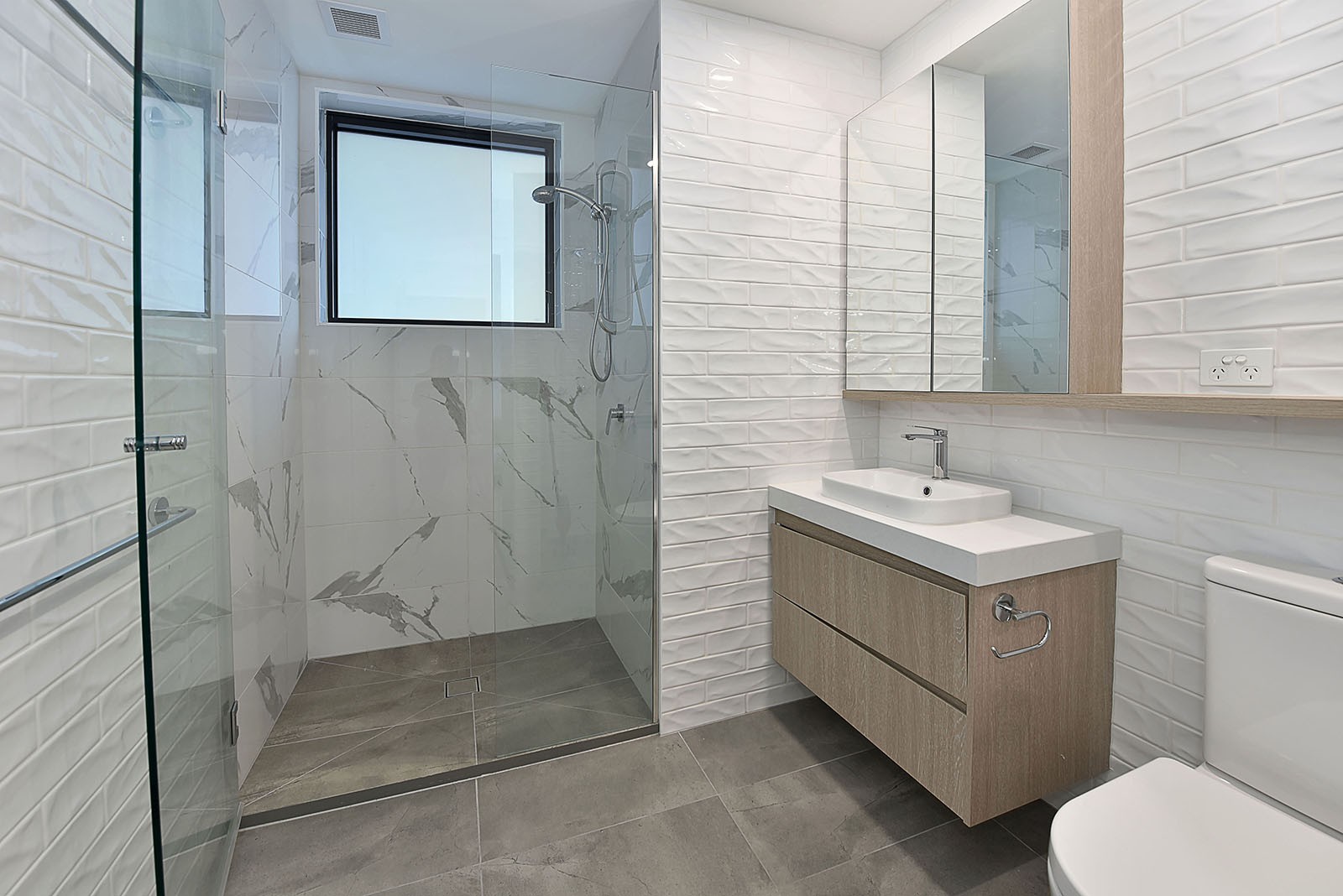 201/23 Russell St, Essendon, VIC 3040, Essendon - Thumbnail 3