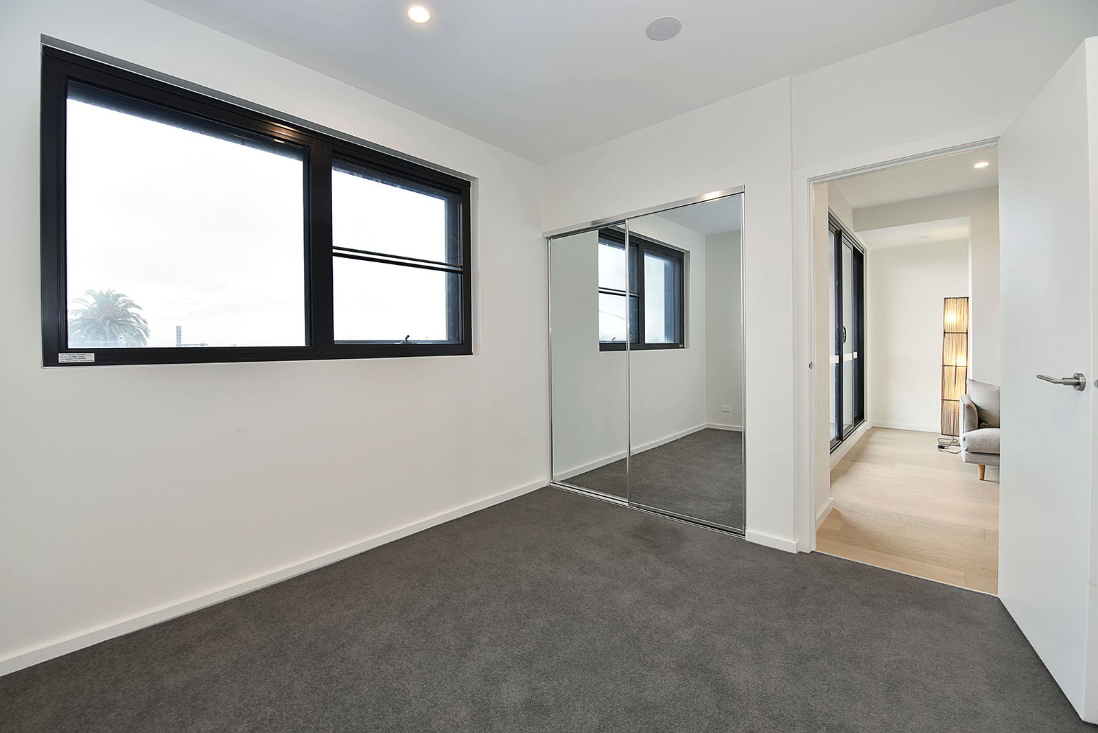 201/23 Russell St, Essendon, VIC 3040, Essendon - Thumbnail 4
