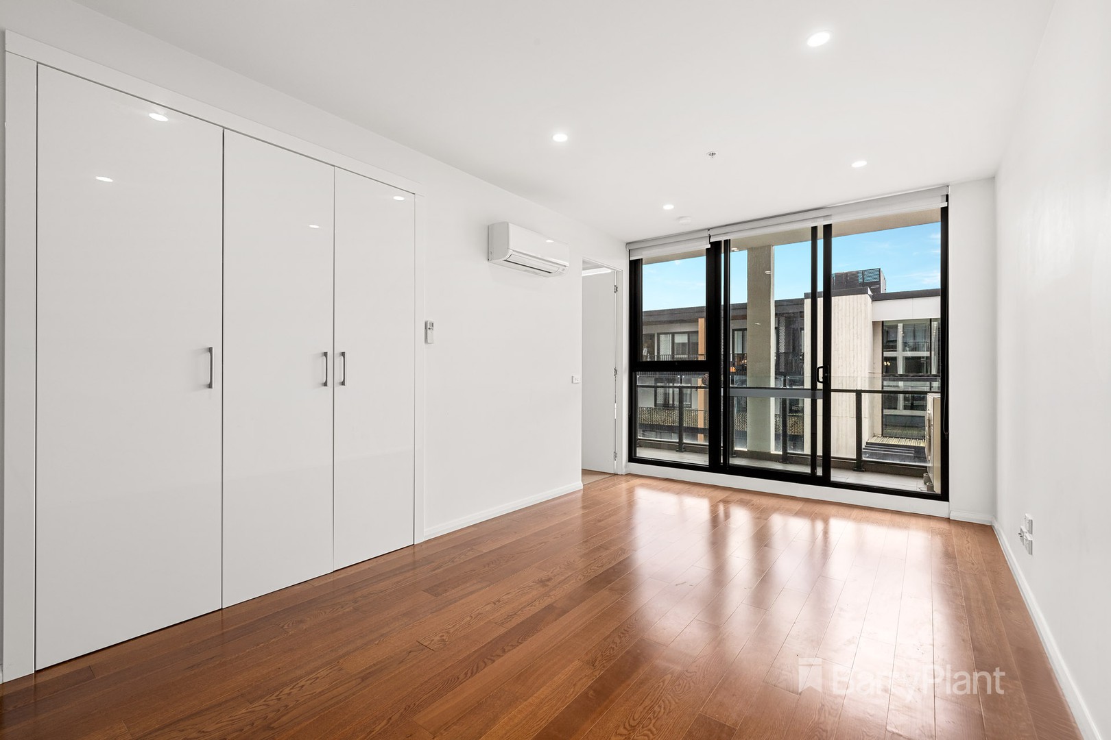 201/3 Red Hill Terrace, Doncaster East, VIC 3109, Doncaster East - Thumbnail 4