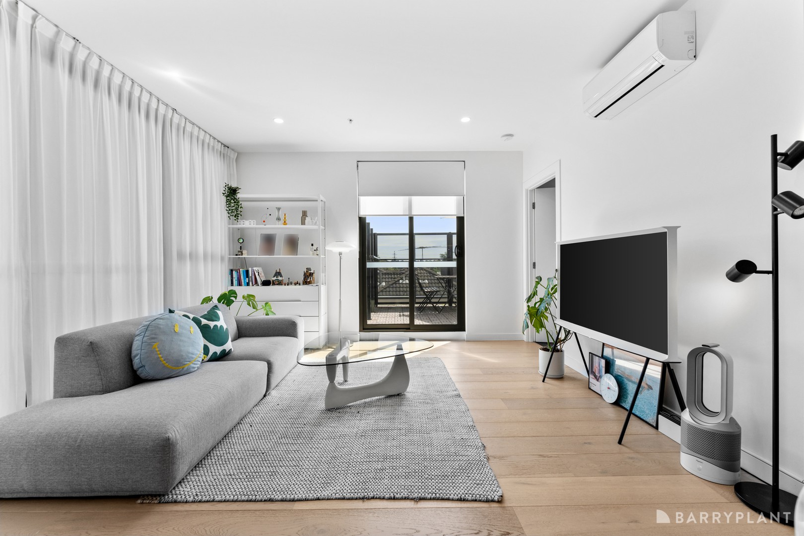 201/8 Bond Street, Ringwood, VIC 3134, Ringwood - Thumbnail 2