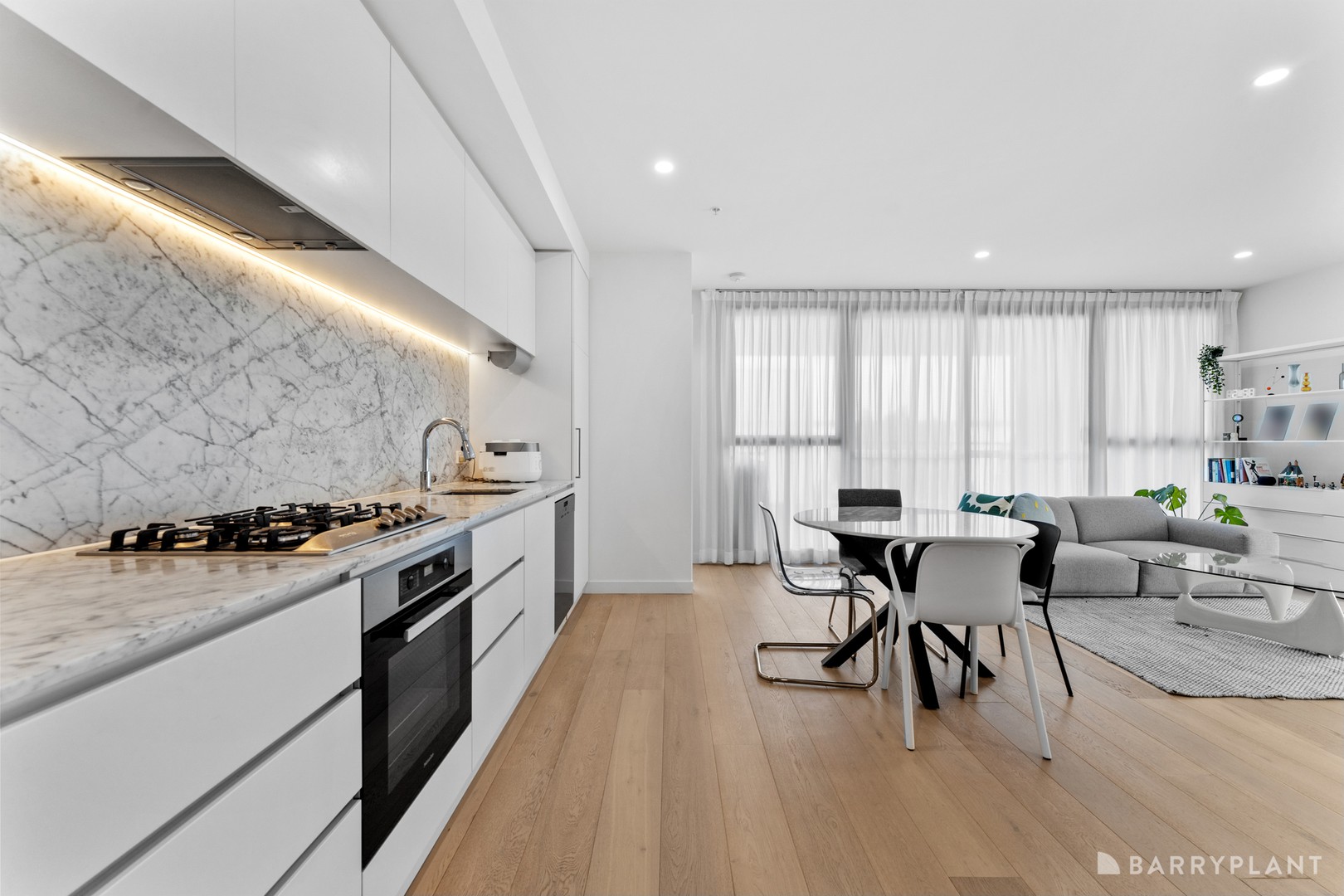 201/8 Bond Street, Ringwood, VIC 3134, Ringwood - Thumbnail 5