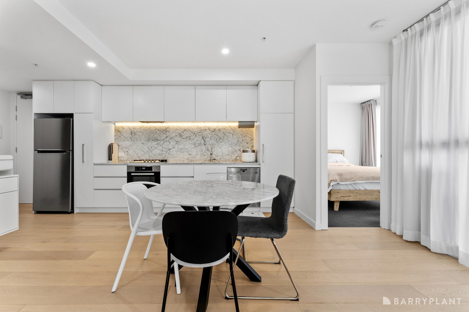 201/8 Bond Street, Ringwood, VIC 3134, Ringwood - Thumbnail 6