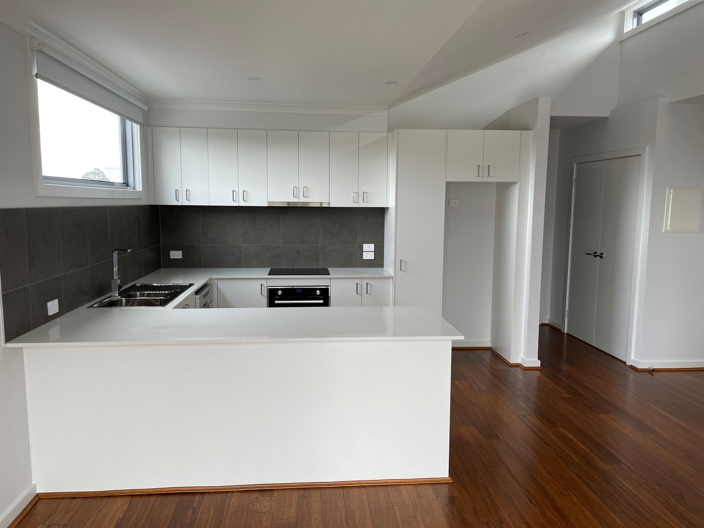 201/8 Tulip Crescent, Boronia, VIC 3155, Boronia - Thumbnail 2