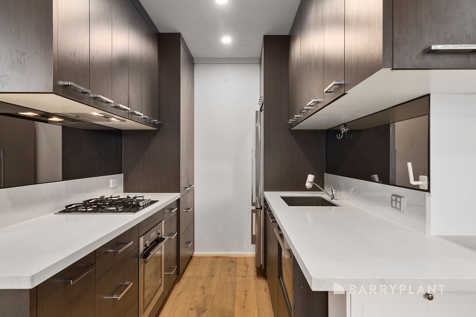 201/88 Kavanagh Street, Southbank, VIC 3006, Southbank - Thumbnail 2