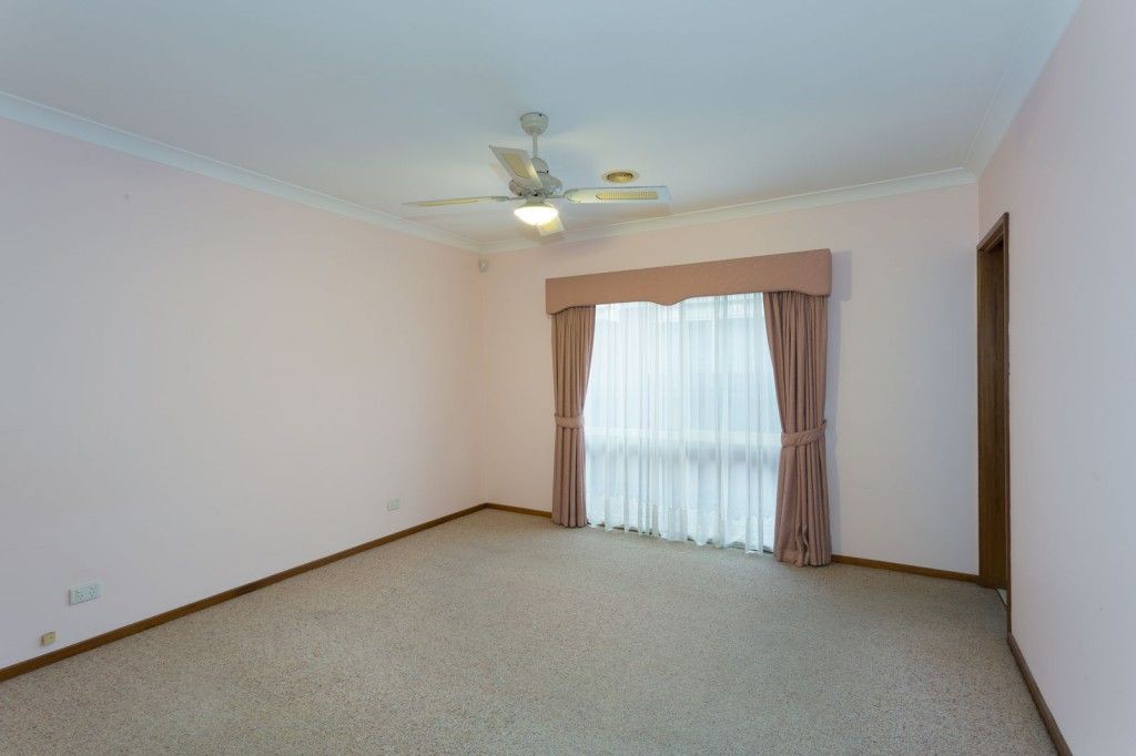 201 Lady Nelson Way, Taylors Lakes, VIC 3038, Taylors Lakes - Thumbnail 7