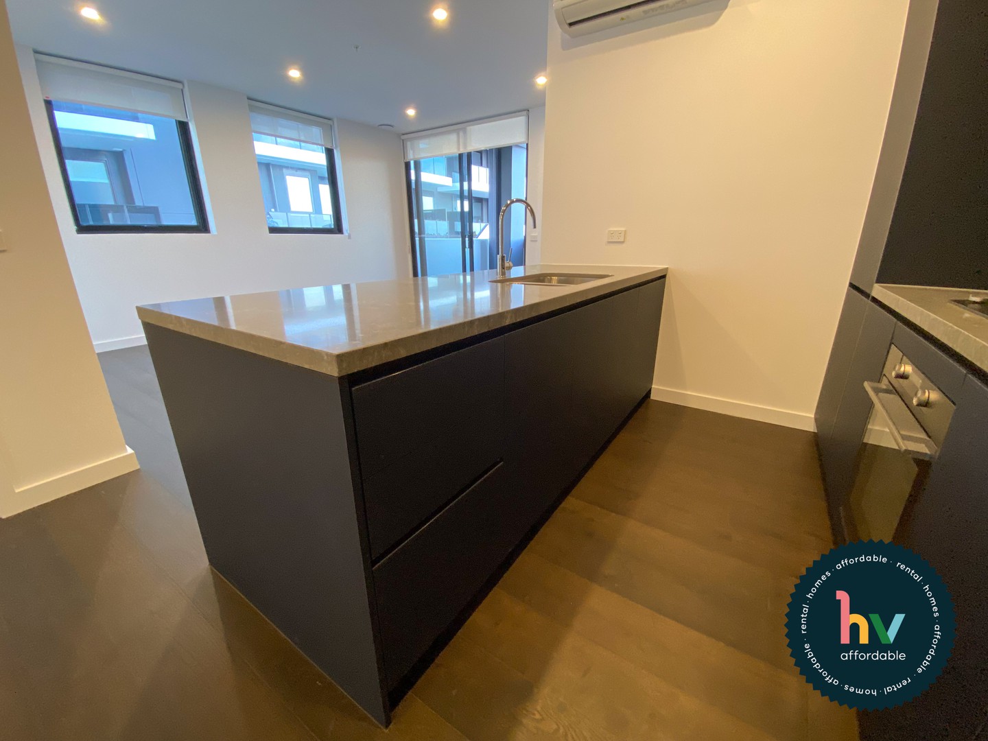 202/160 Whitehorse Road, Blackburn, VIC 3130, Blackburn - Thumbnail 3