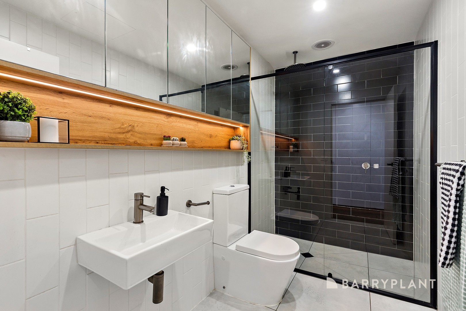 202/33 Ryan Street, Footscray, VIC 3011, Footscray - Thumbnail 6