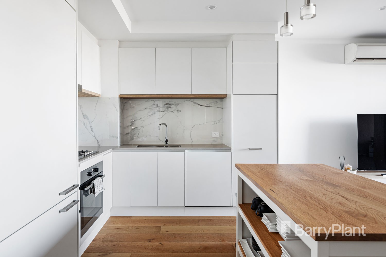 202/35 Plenty Road, Preston, VIC 3072, Preston - Thumbnail 3