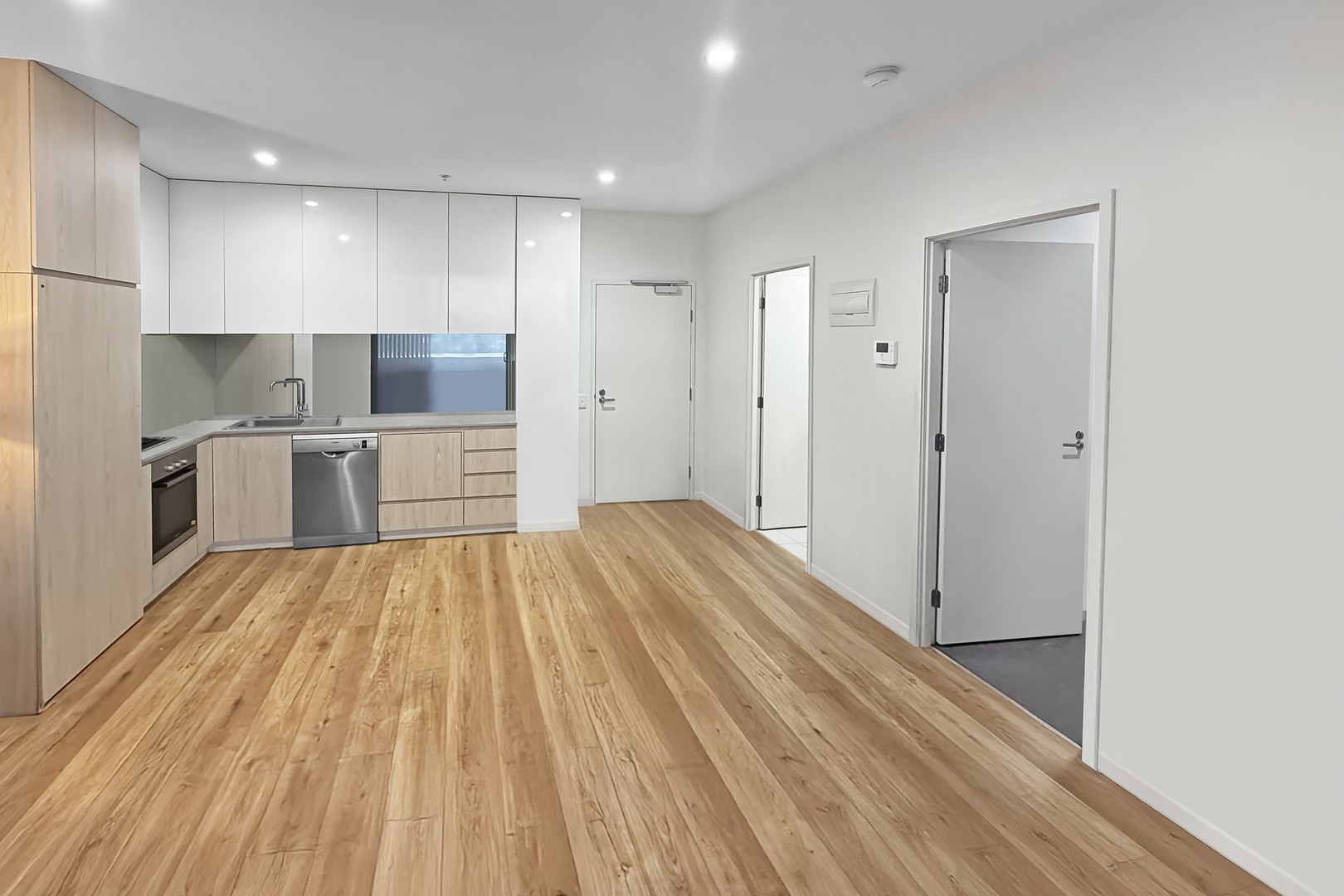 202/36 Copernicus Crescent, Bundoora, VIC 3083 - Thumbnail 2 - 01/10/2026